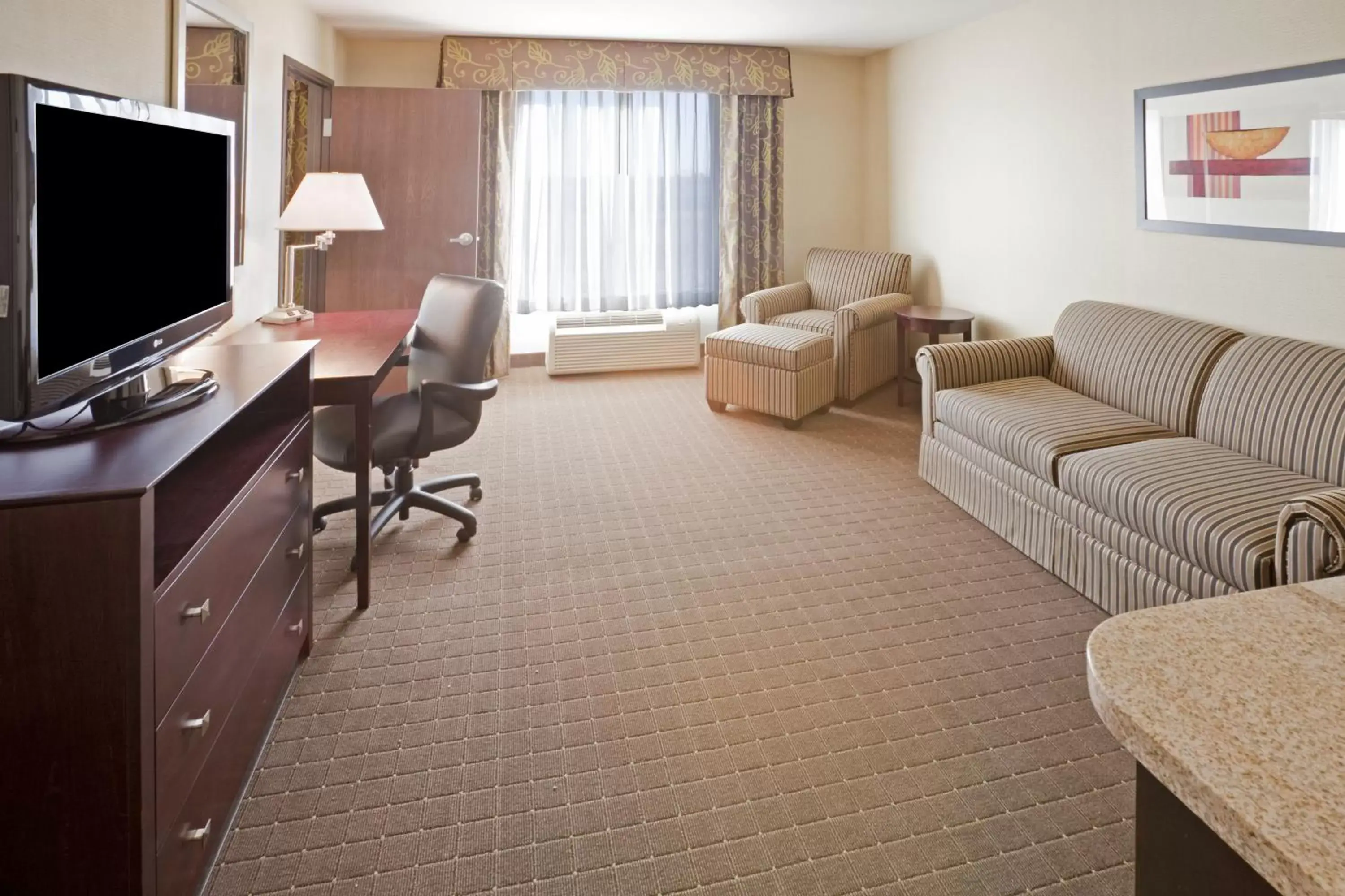 Photo of the whole room, TV/Entertainment Center in Holiday Inn Express Hotel & Suites Eagle Pass, an IHG Hotel