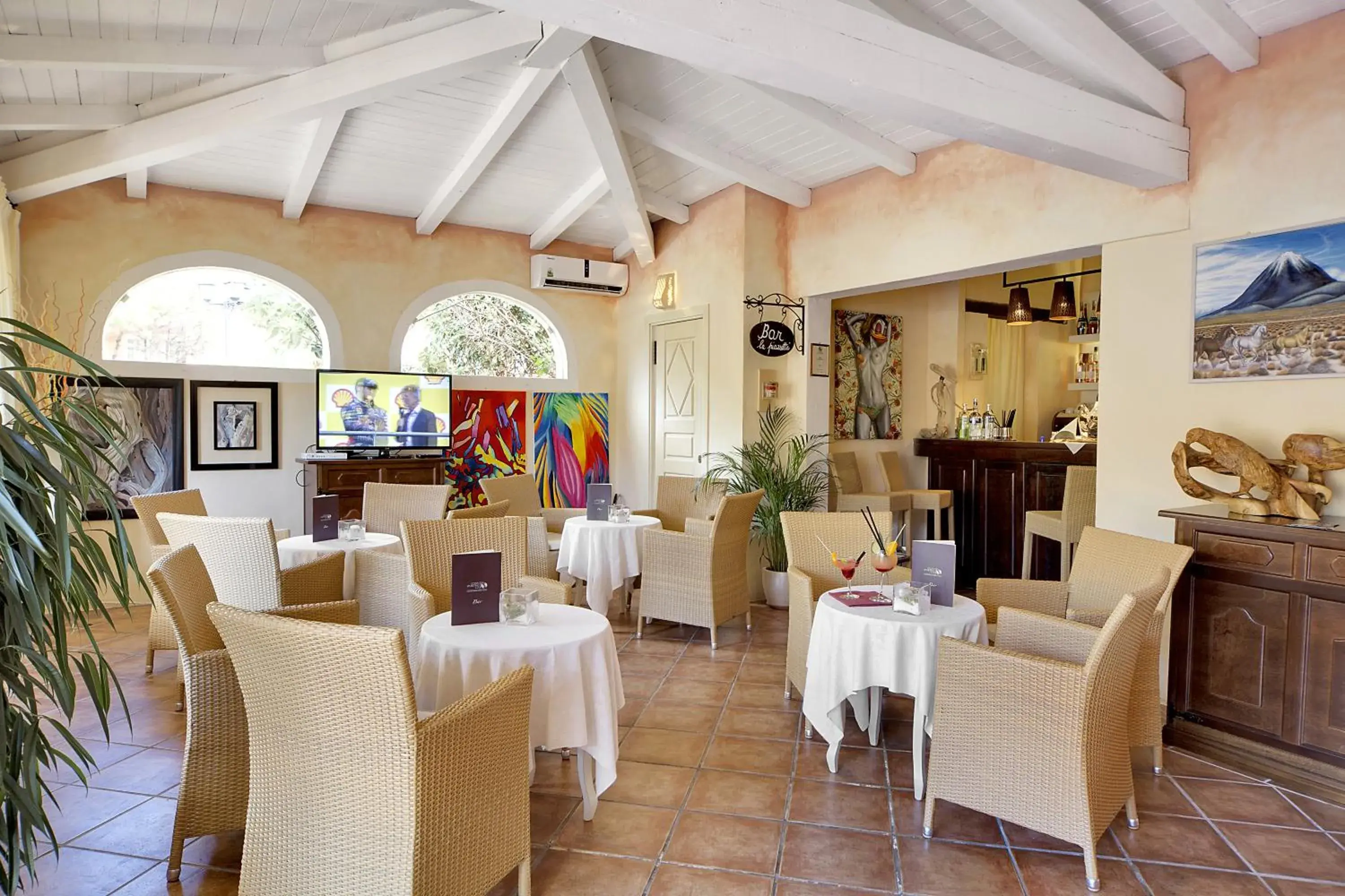 Lounge or bar, Restaurant/Places to Eat in Colonna Hotel Country & Sporting