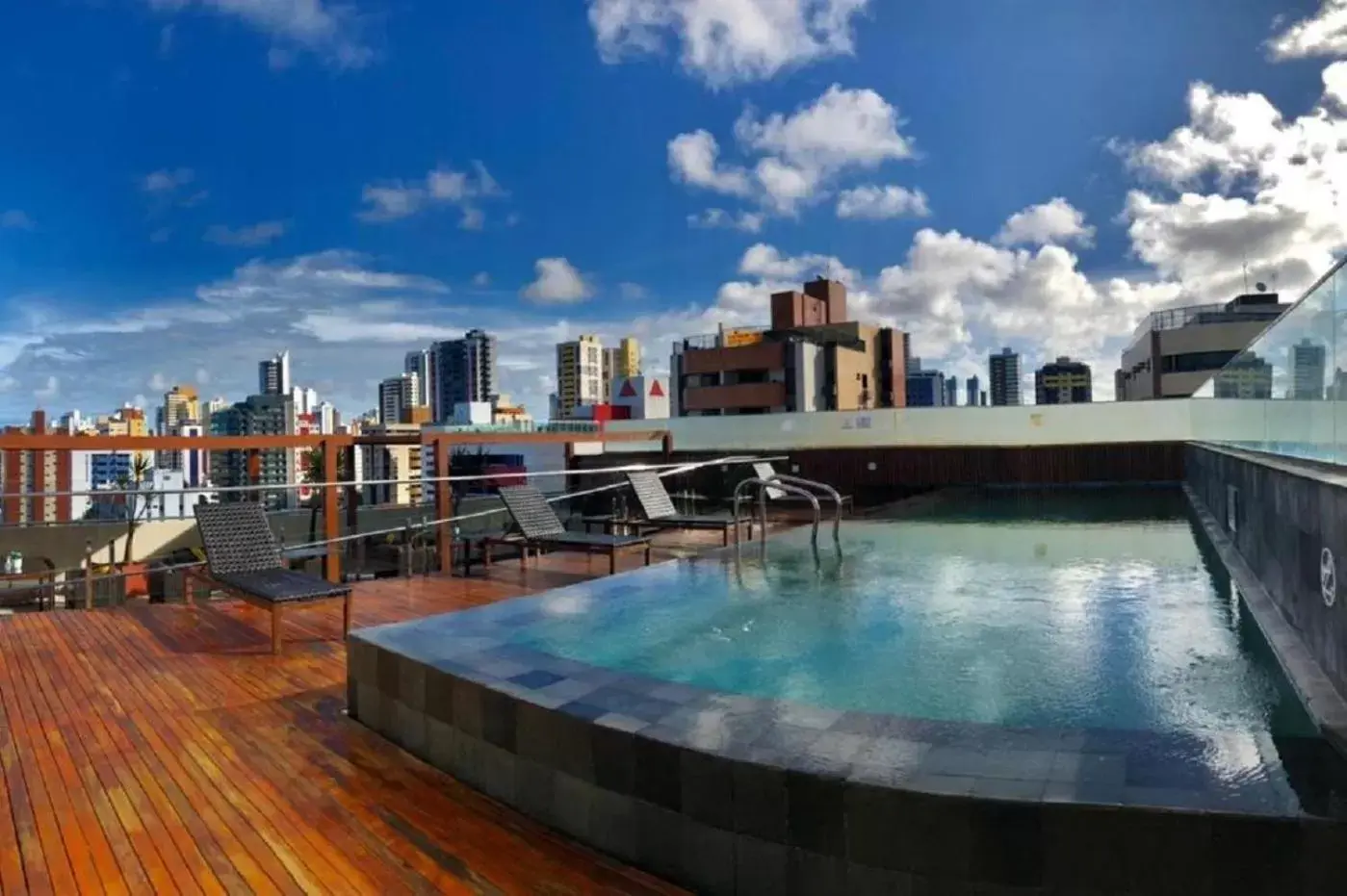 Swimming pool in Manaíra Hotel Swimming pool in Manaíra Hotel