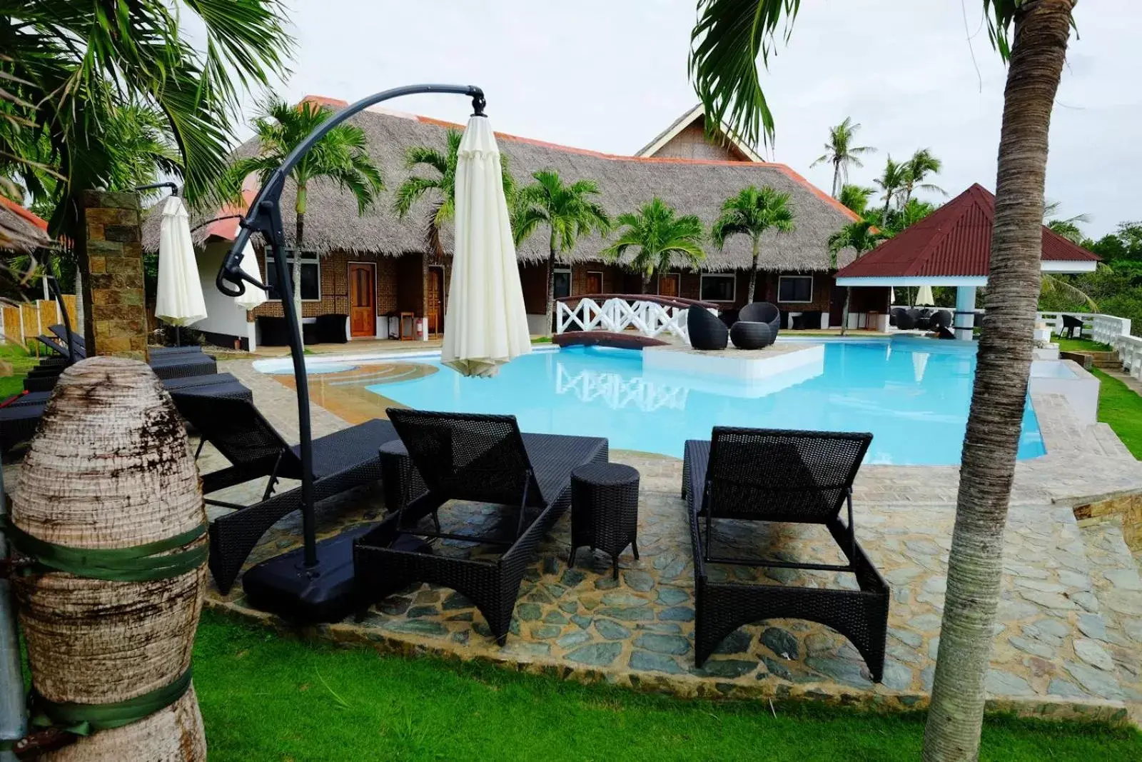 Swimming Pool in Cliffside Resort