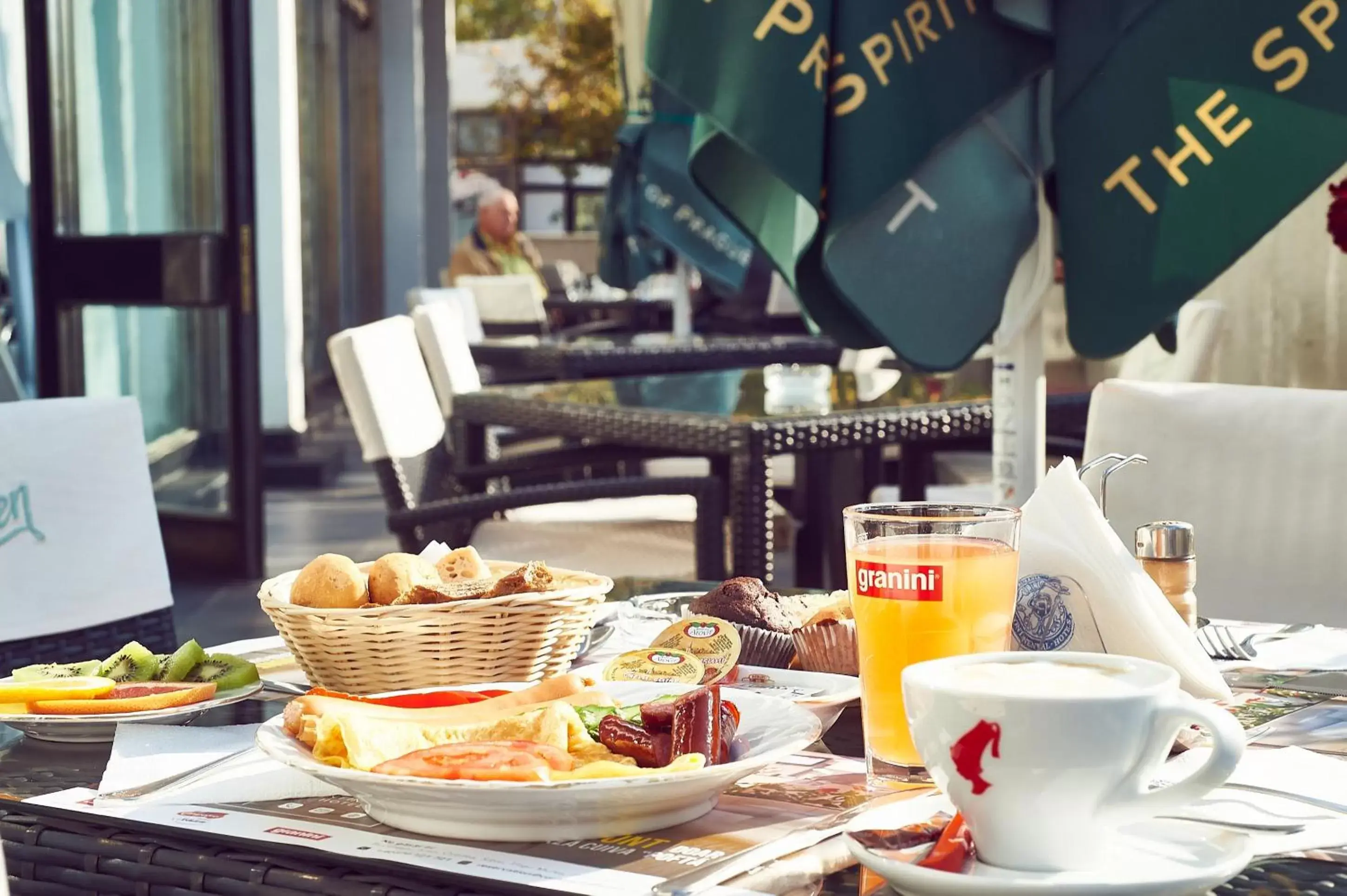 Breakfast in Continental Drobeta Turnu Severin Breakfast in Continental Drobeta Turnu Severin