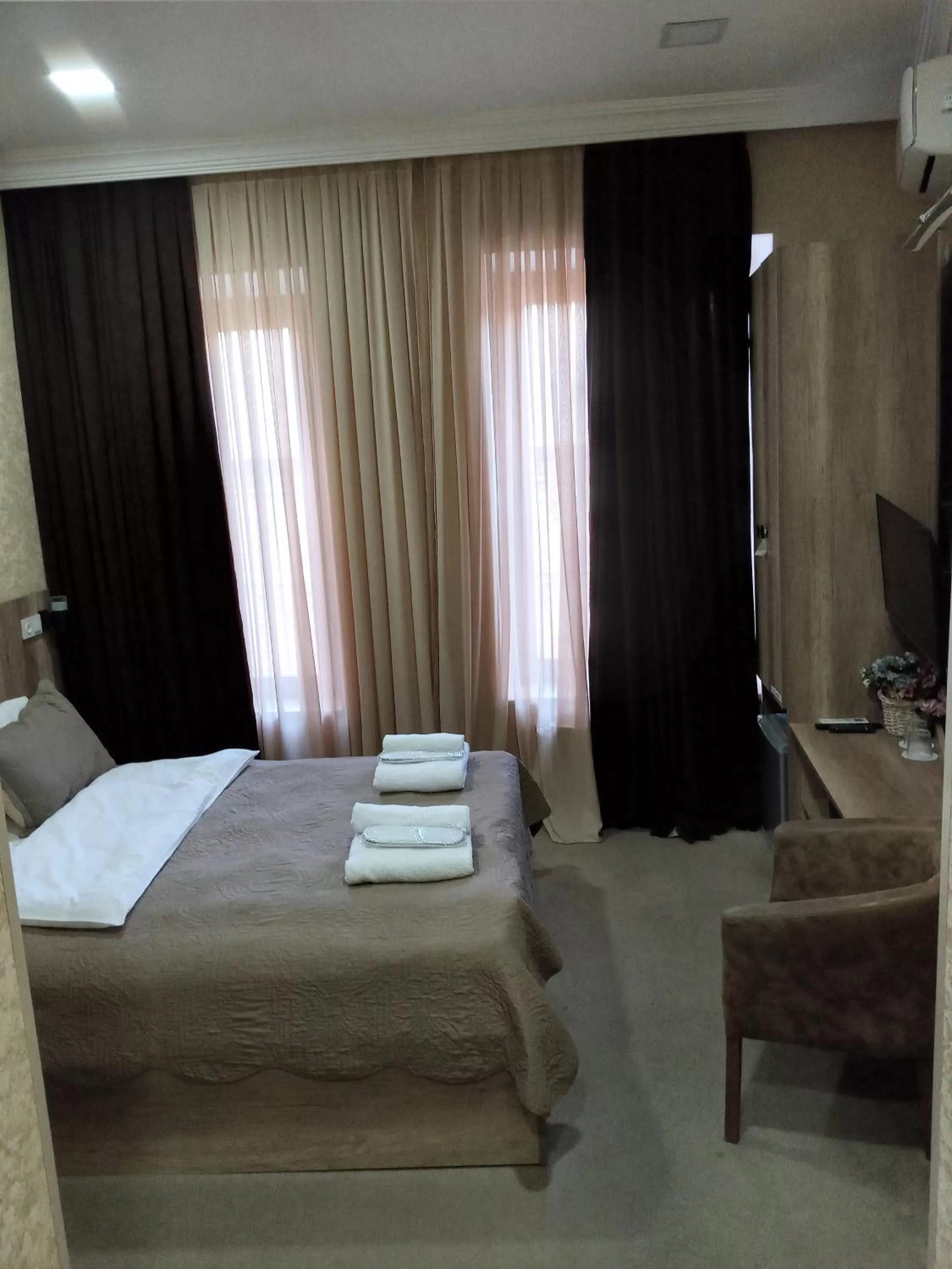 Bed in Epic Meidan Hotel