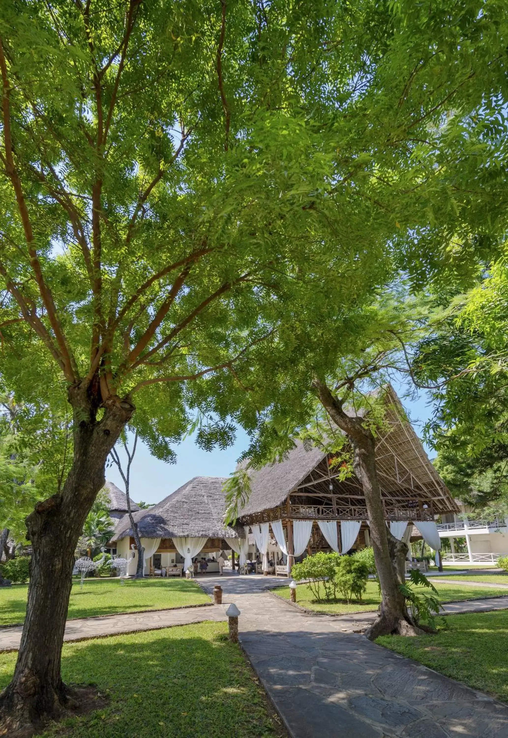 Facade/entrance, Garden in Sandies Tropical Village