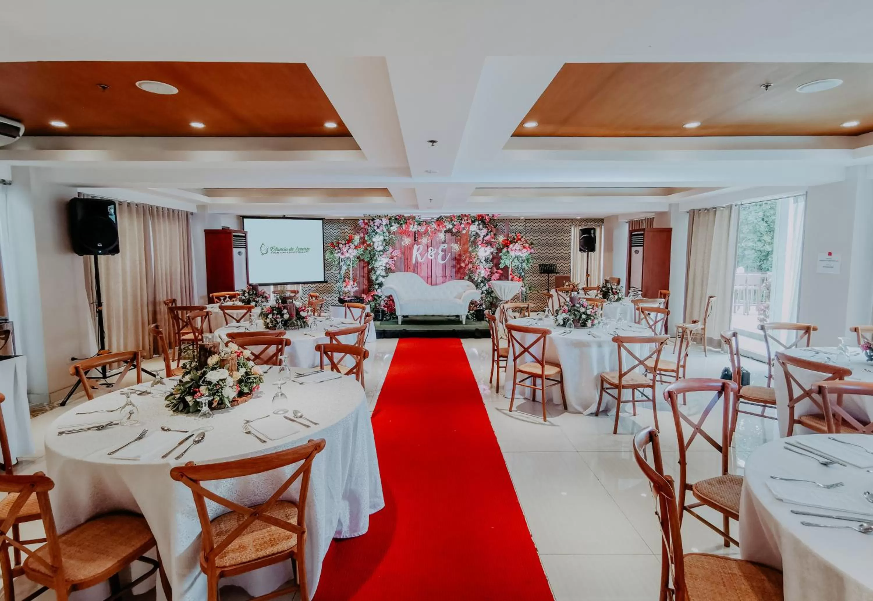 Banquet/Function facilities in Estancia de lorenzo