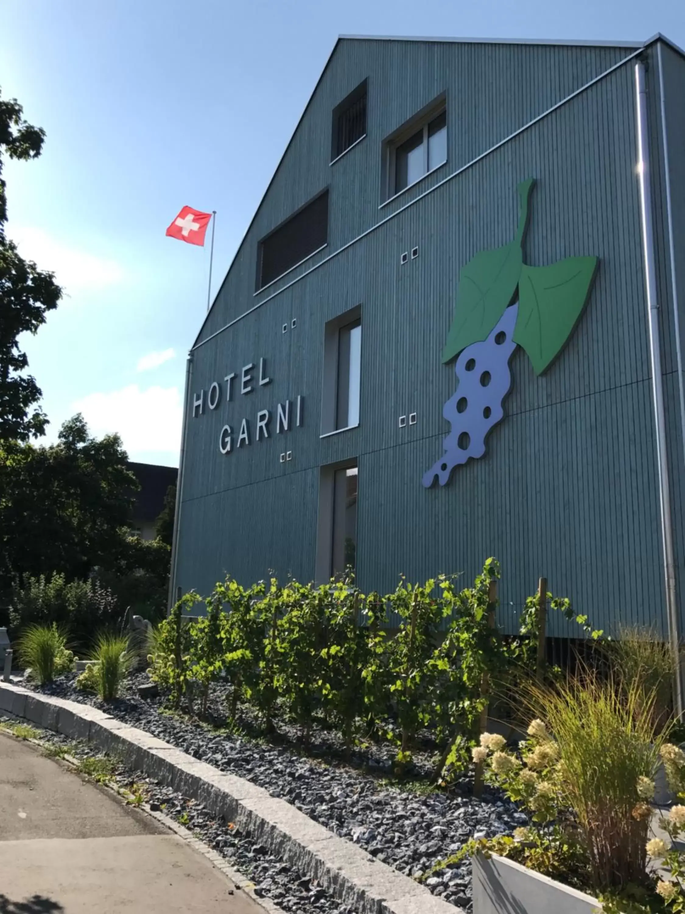 Facade/entrance in Hotel Traube Garni