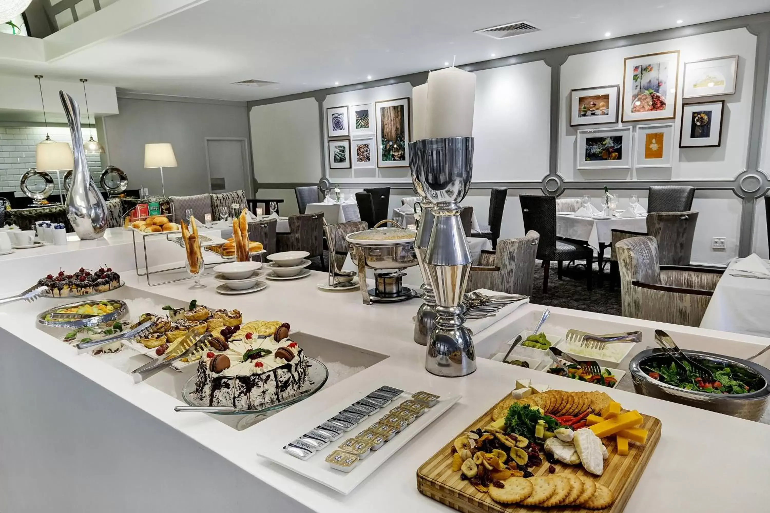 Restaurant/places to eat in Protea Hotel by Marriott Midrand