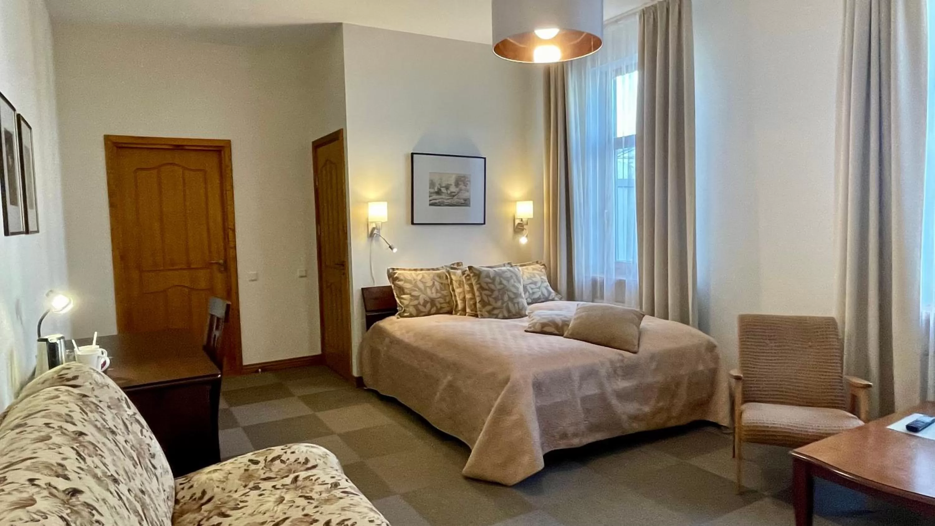 Photo of the whole room, Bed in Hotel Vilhelmine