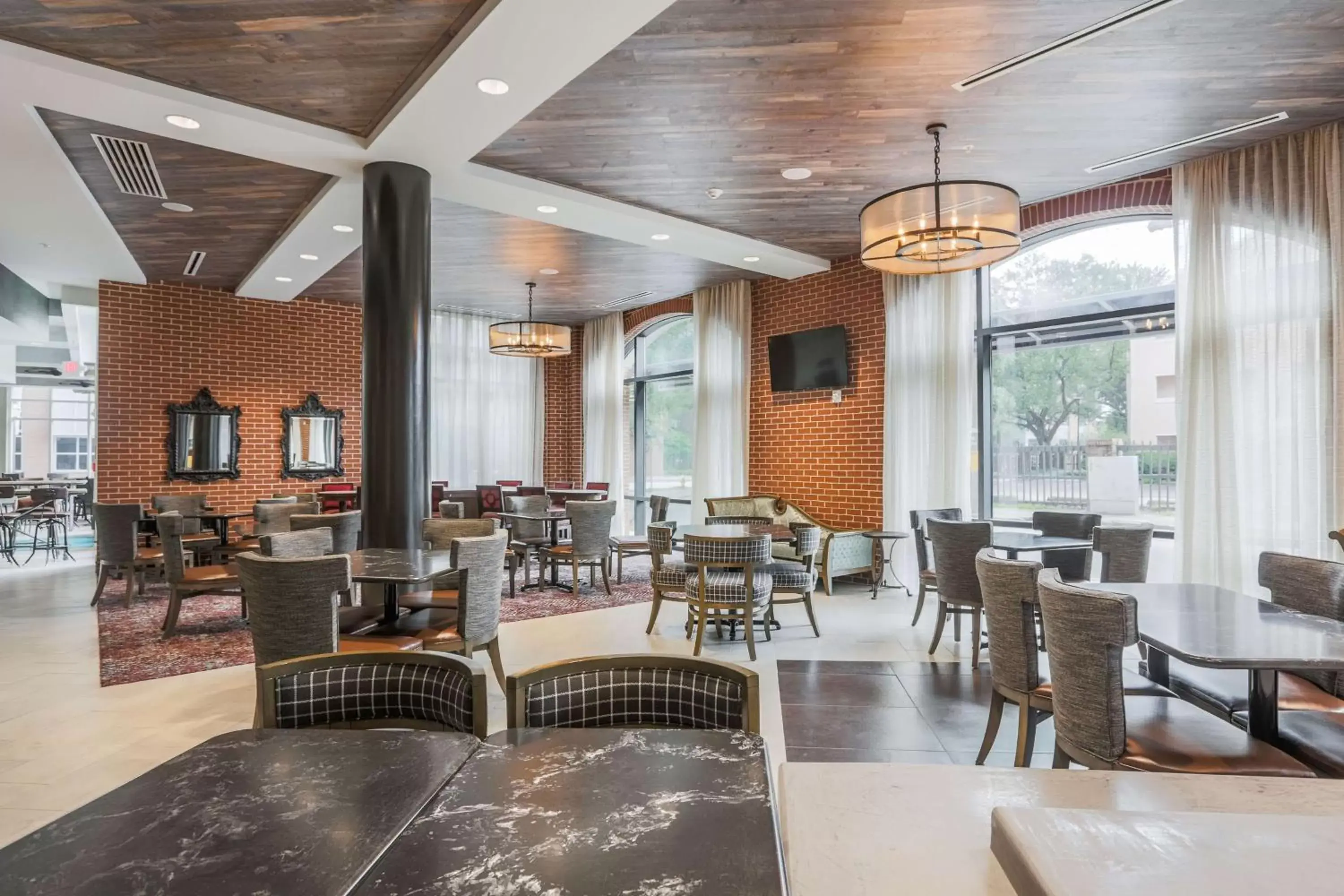 Lobby or reception, Restaurant/Places to Eat in Homewood Suites By Hilton Charleston Historic District