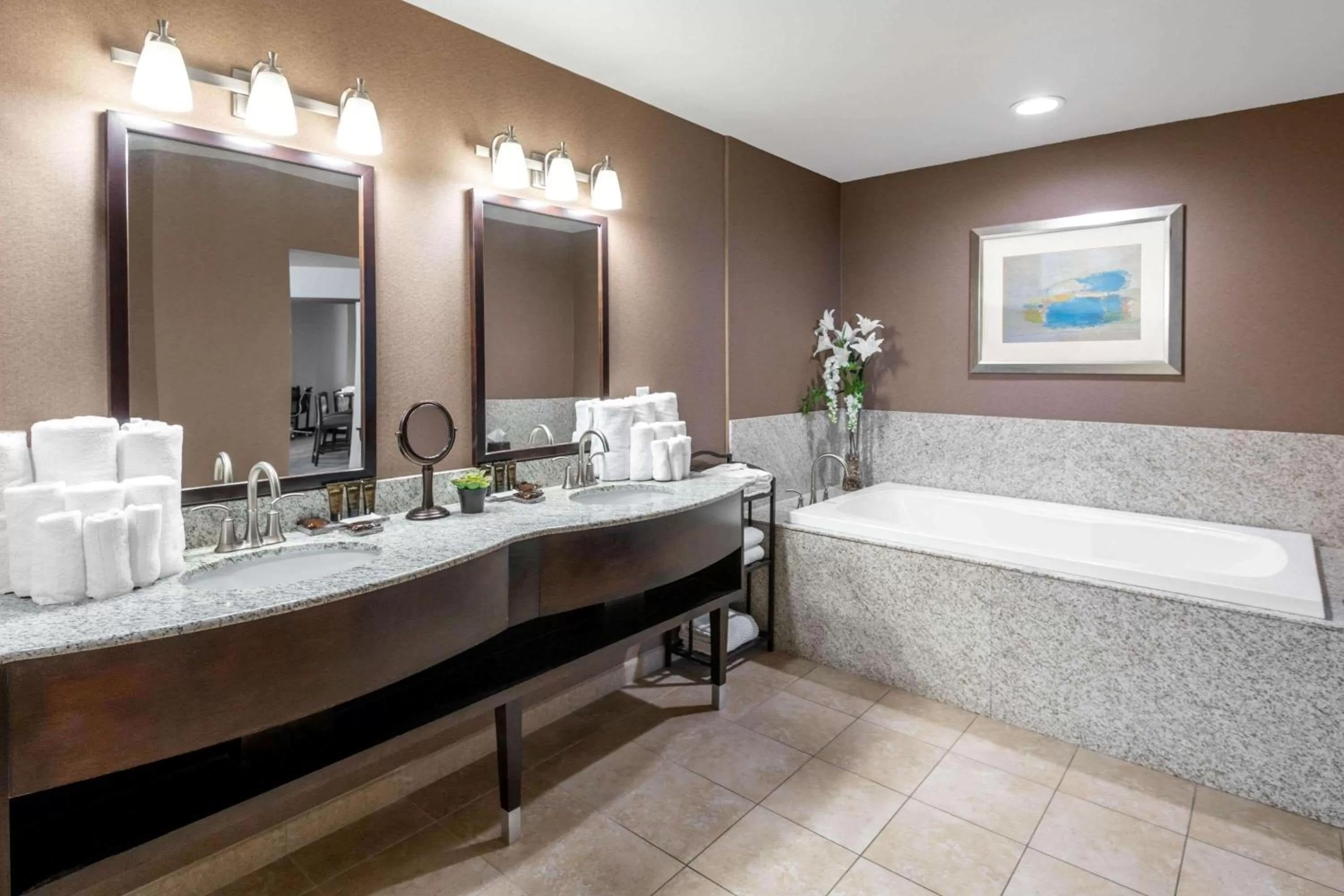 Bathroom in Wingate by Wyndham - St. George