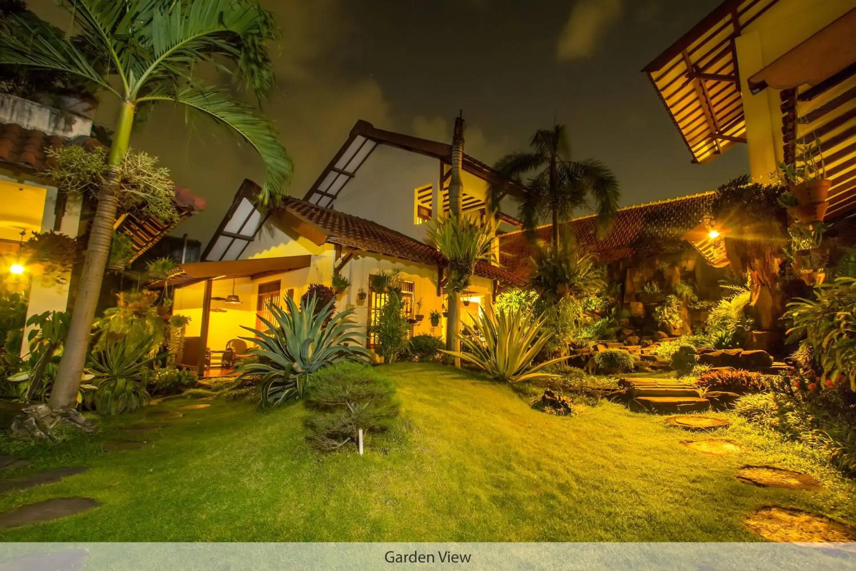 Garden in Duta Guest House