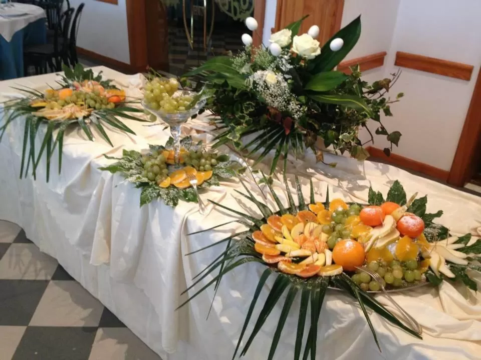 Food in Platani Hotel