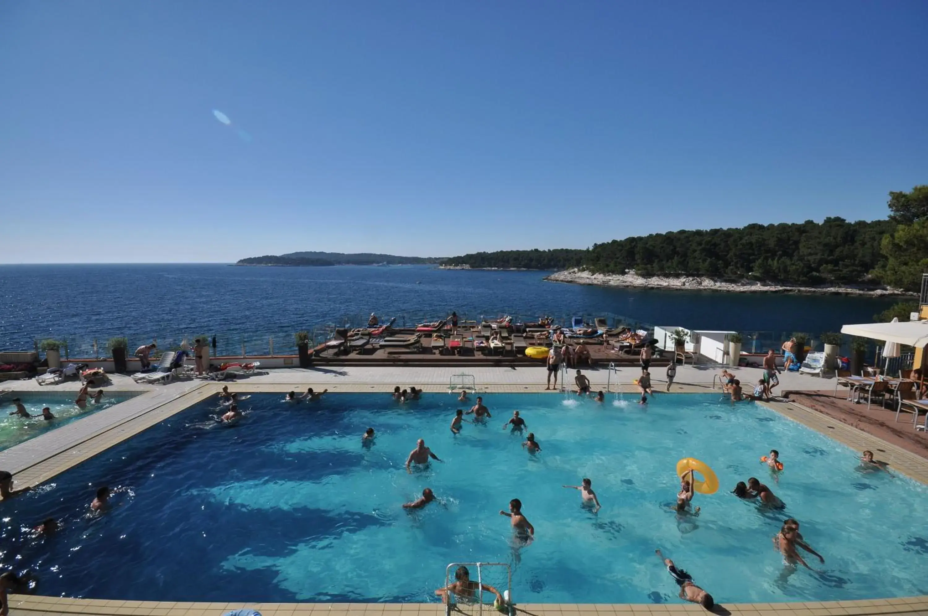 Swimming Pool in Horizont Resort