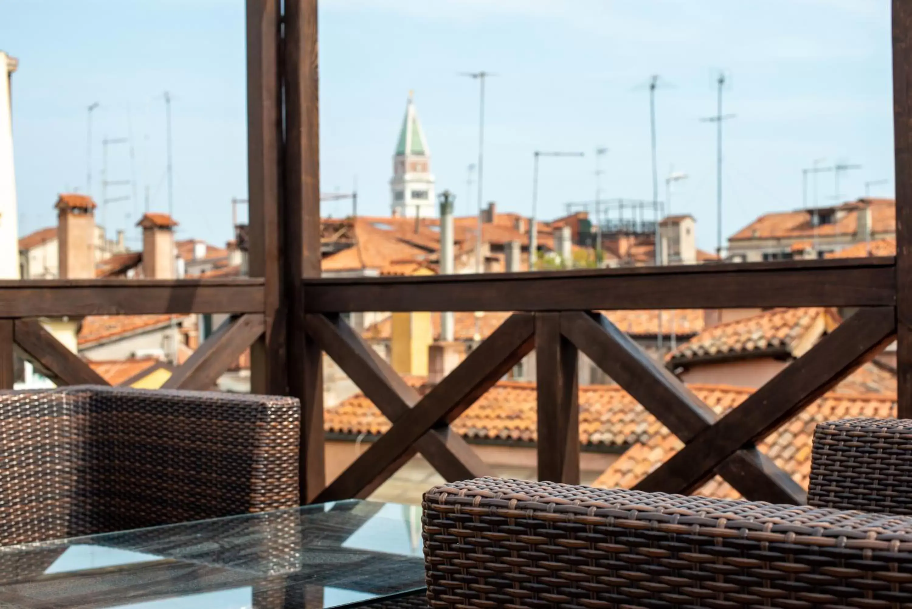 Balcony/Terrace in Palazzina Fortuny