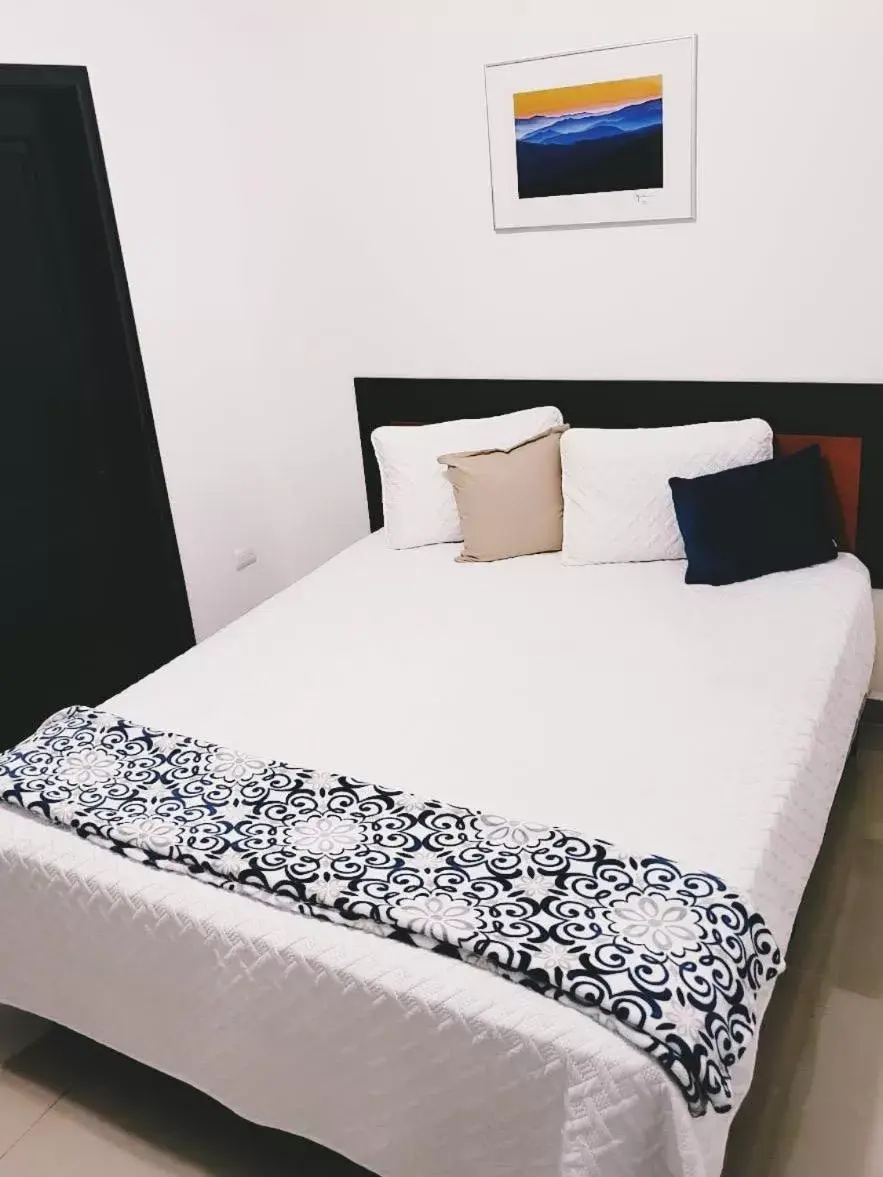 Single Room - single occupancy in Valley Garden Hotel Single Room - single occupancy in Valley Garden Hotel