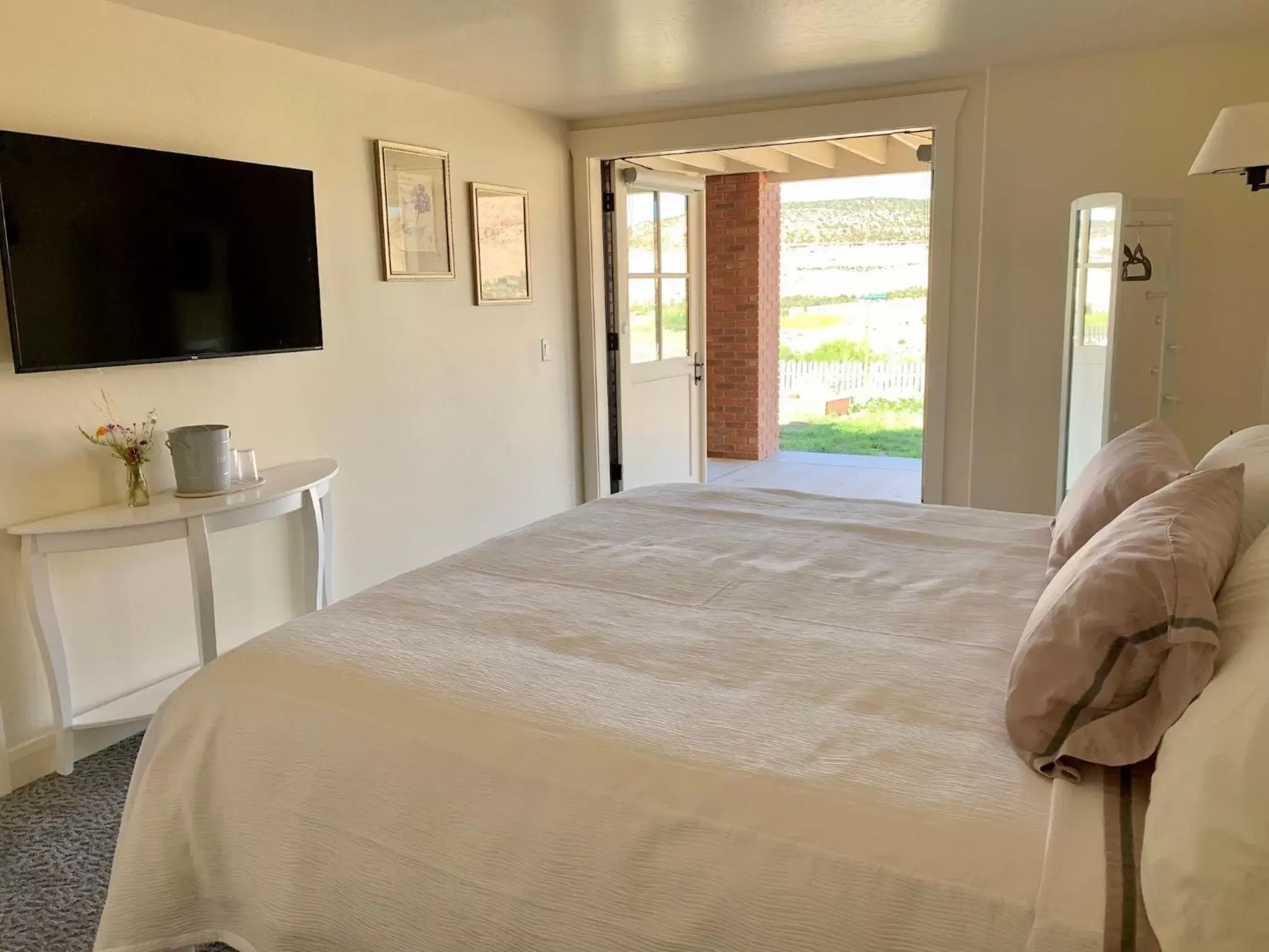 King Room in Annie's Place Bed & Breakfast King Room in Annie's Place Bed & Breakfast