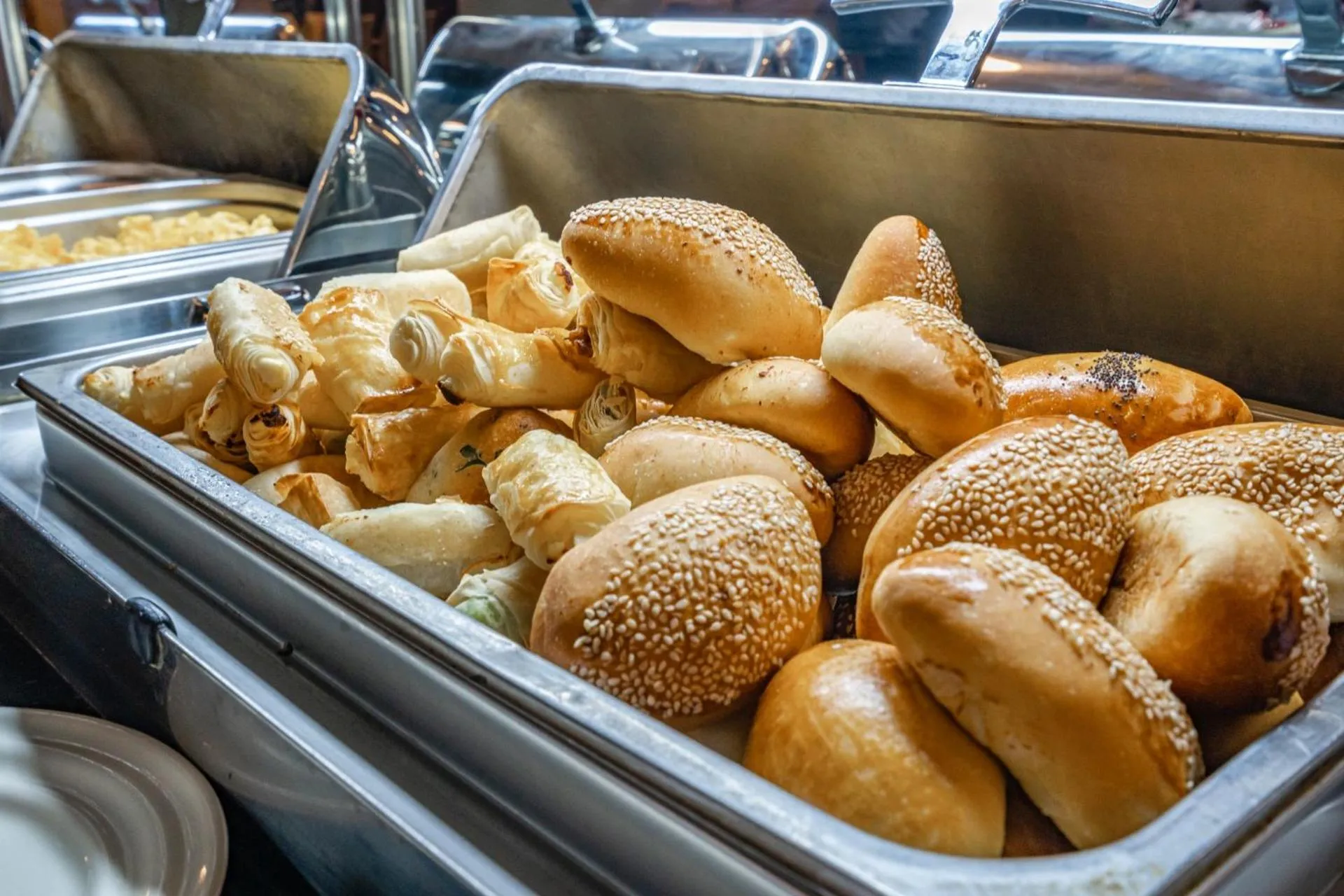 Food and drinks in Buyuk Velic Hotel