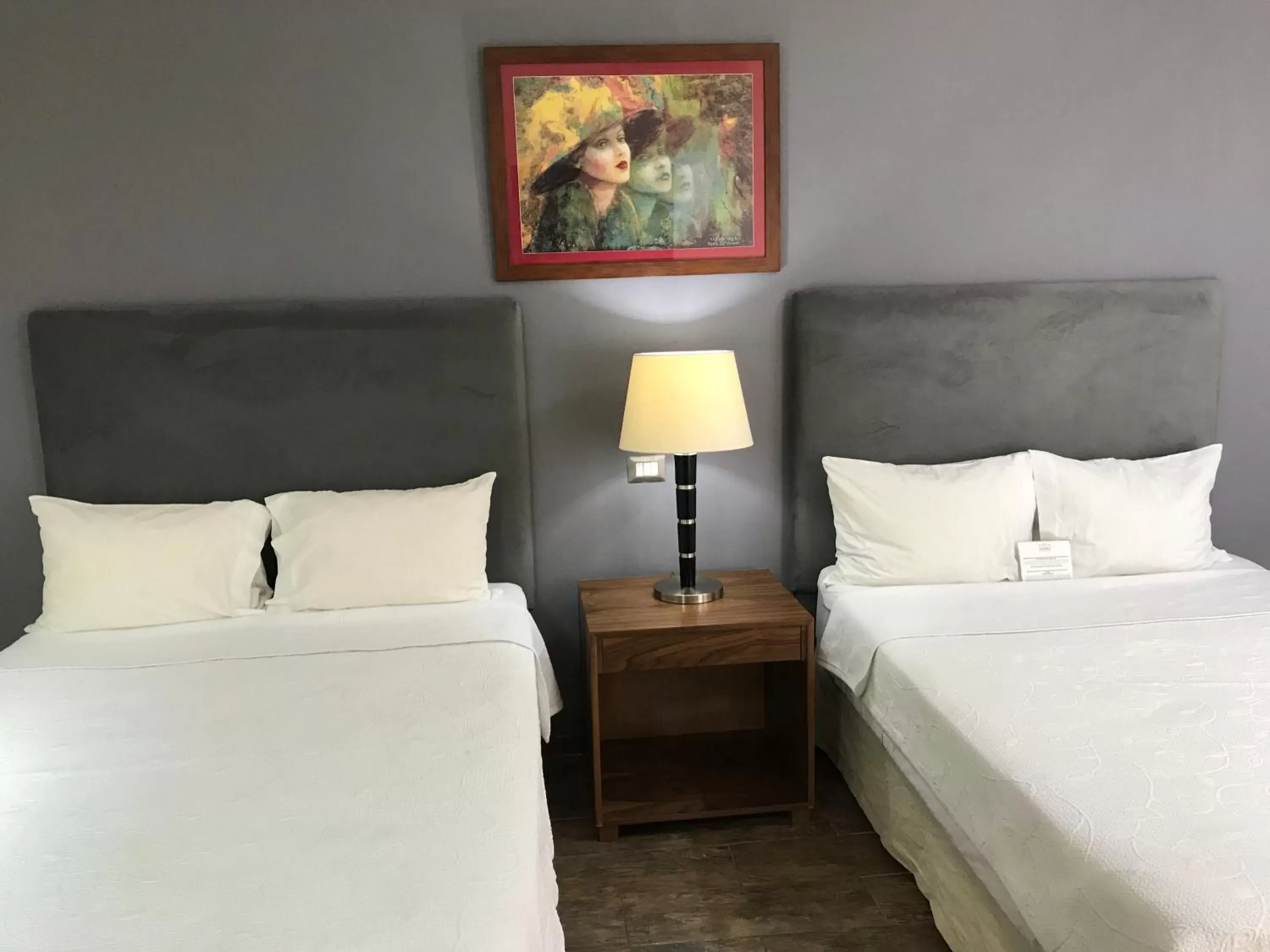 Bed in Casa Monraz Hotel Boutique