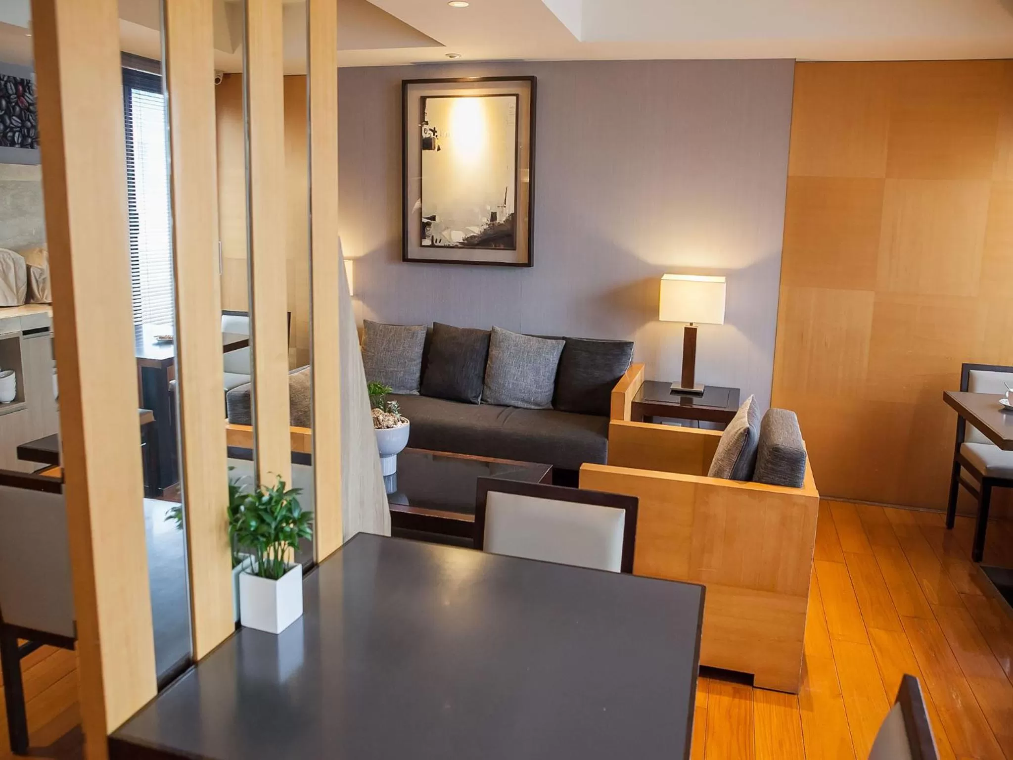 Restaurant/places to eat in Royal Inn Taipei Nanxi - MRT Zhongshan Station