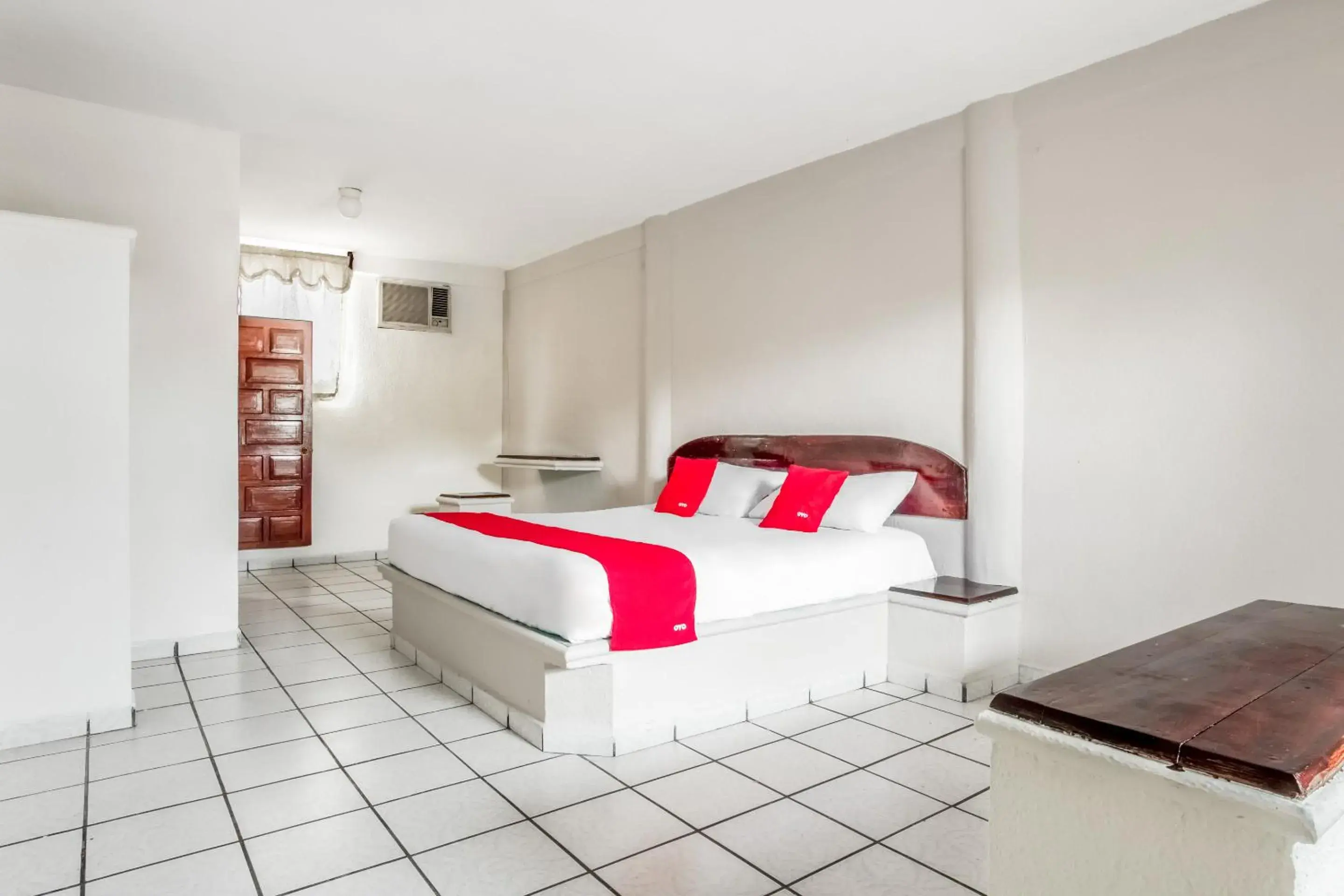 Bedroom, Bed in OYO Hotel Jaguar