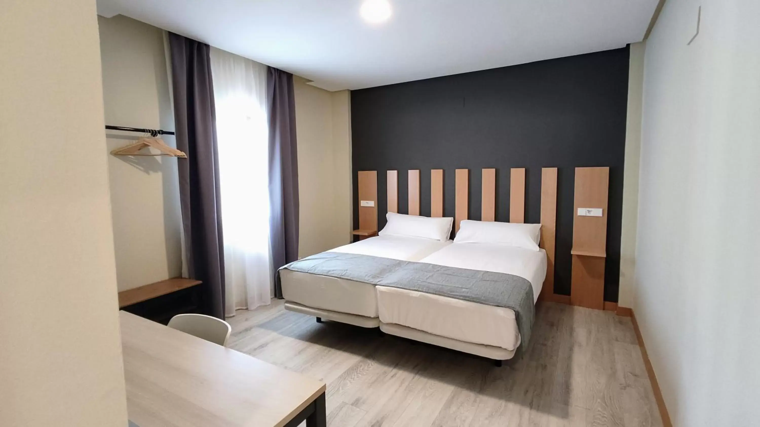 Photo of the whole room, Bed in Smart Hotel La Sagra