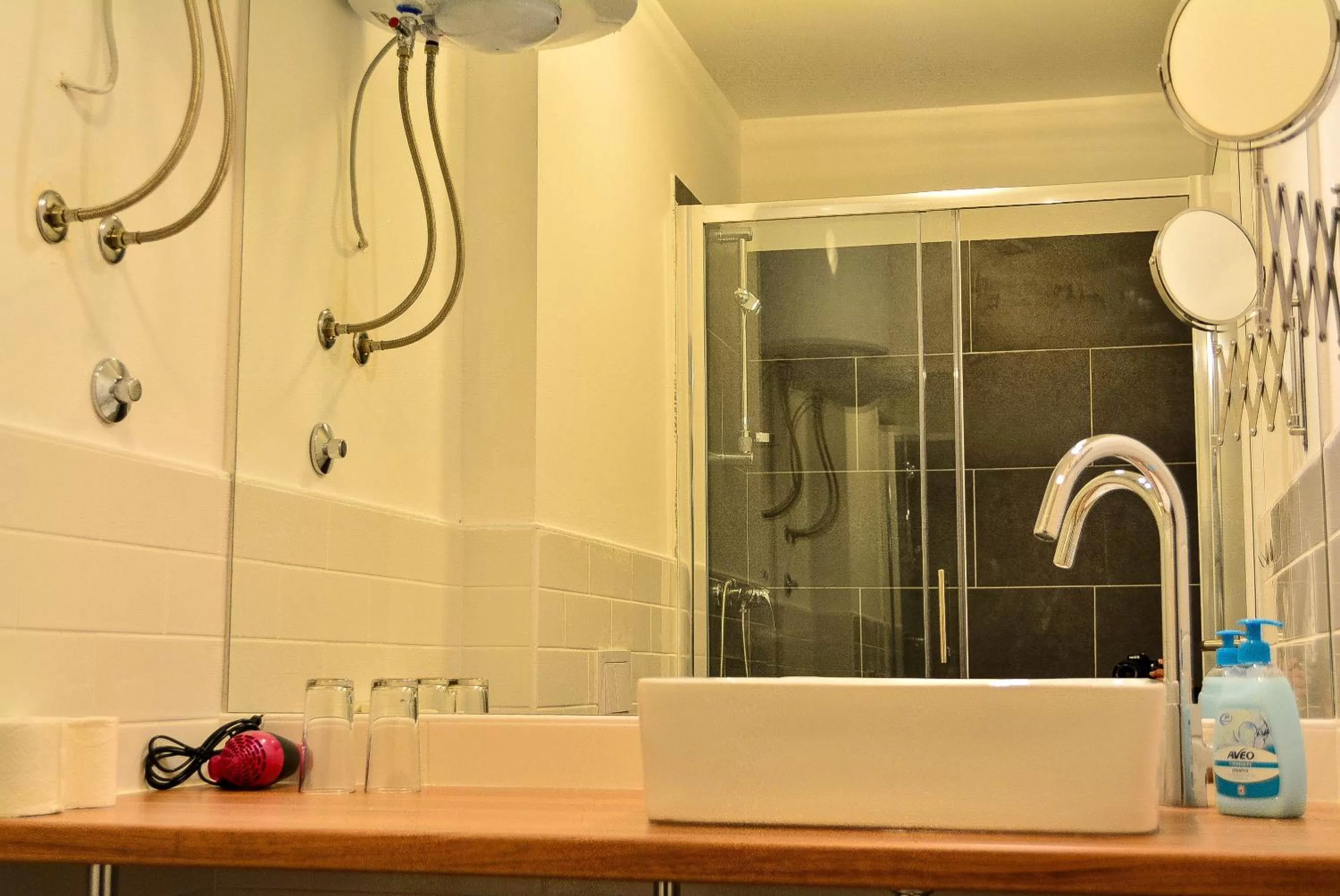 Bathroom in Golden B&B