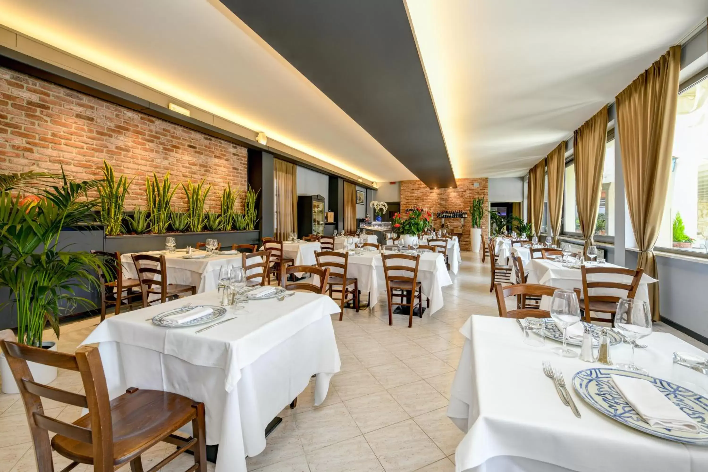 Restaurant/Places to Eat in Albergo Locanda Primavera