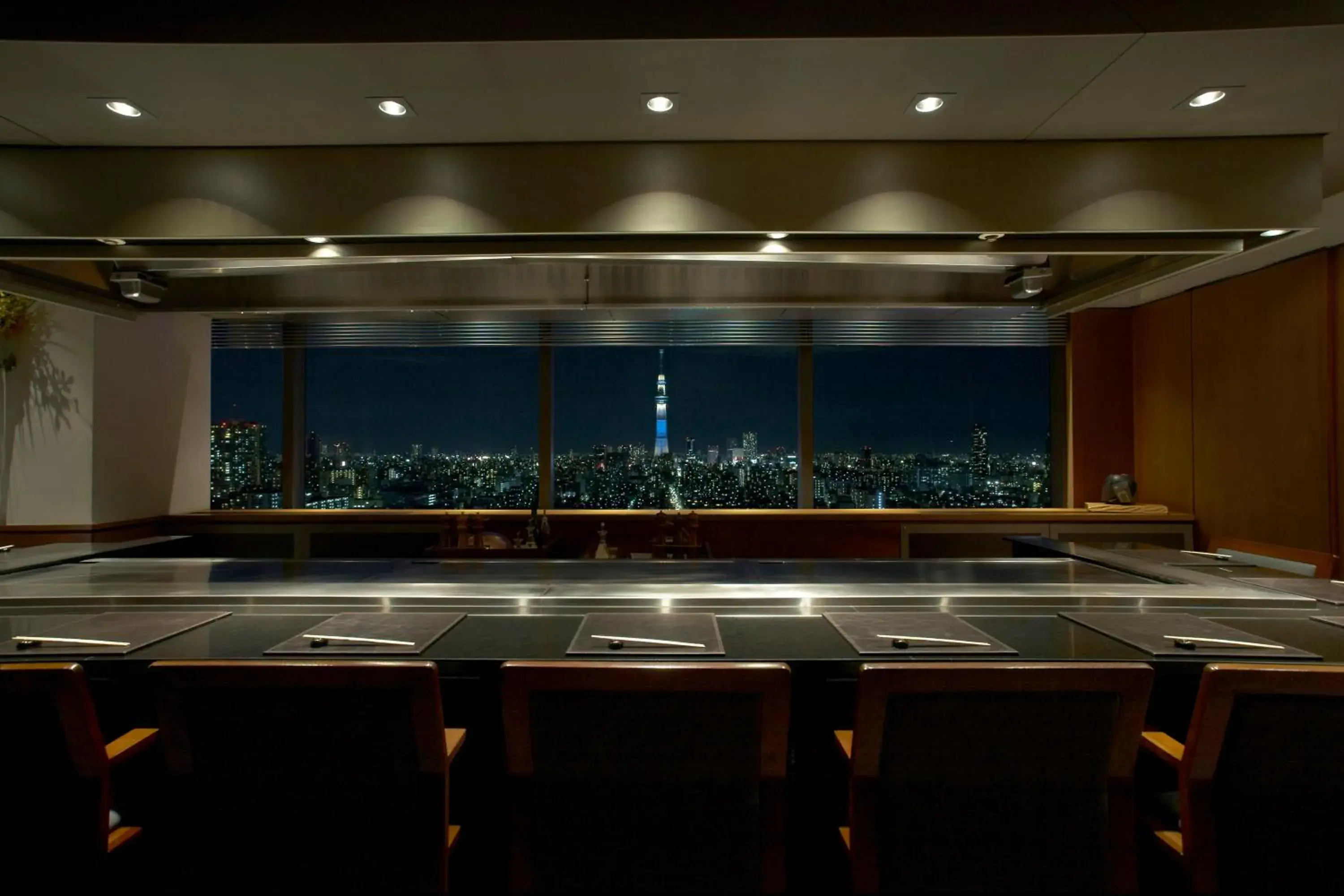 Restaurant/places to eat in Hotel East 21 Tokyo