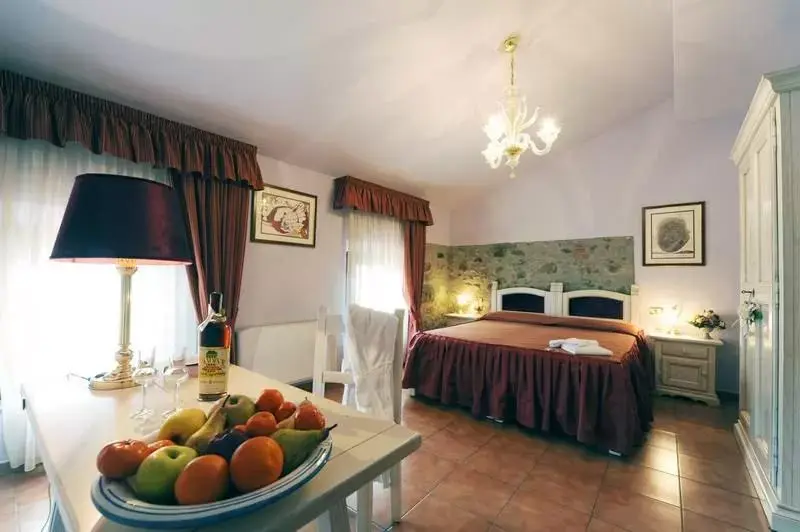 Room Photo in Antica Locanda San Leonardo 1554