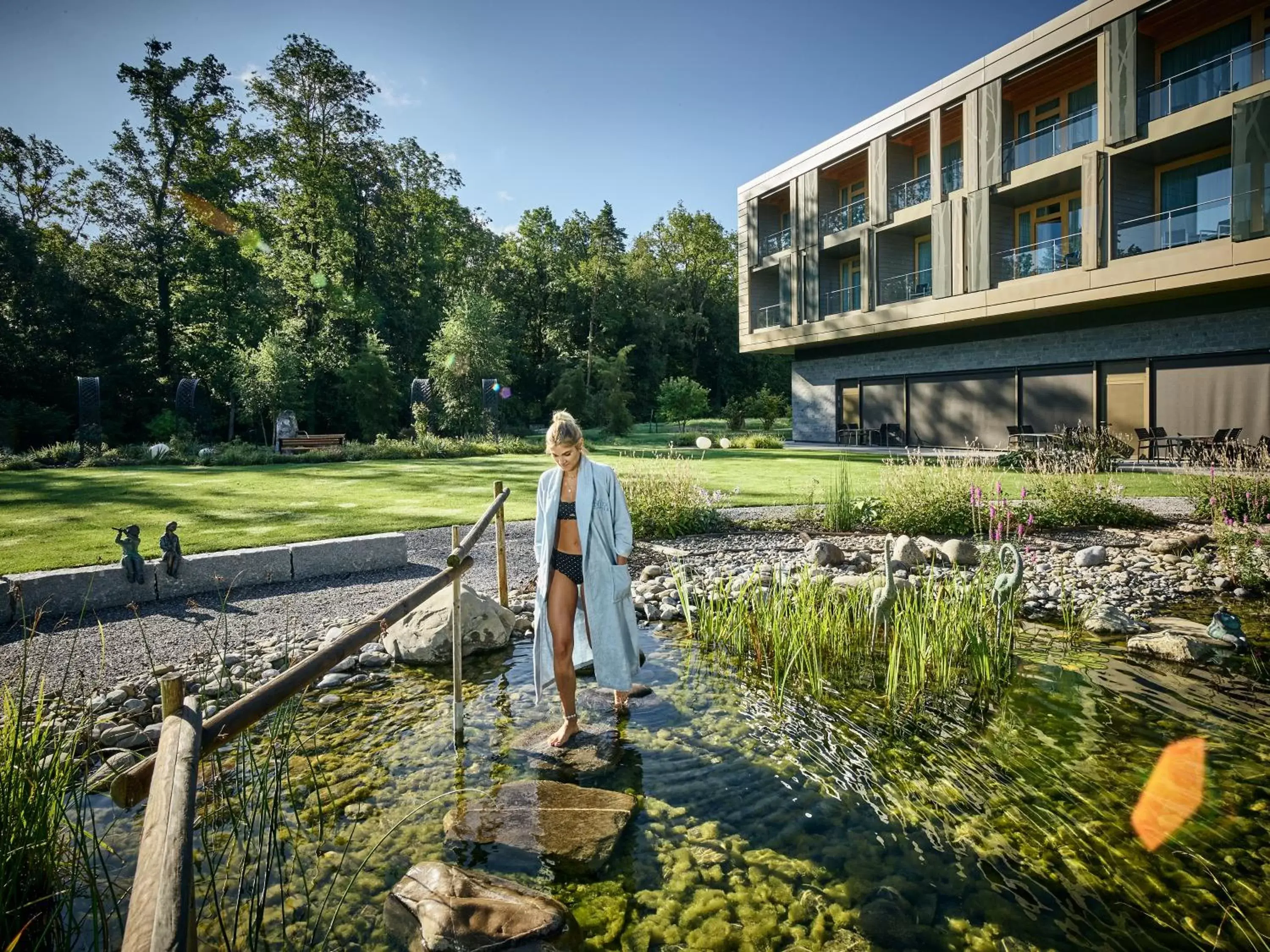 Staff in Waldhaus*** Hotel im Deltapark Vitalresort