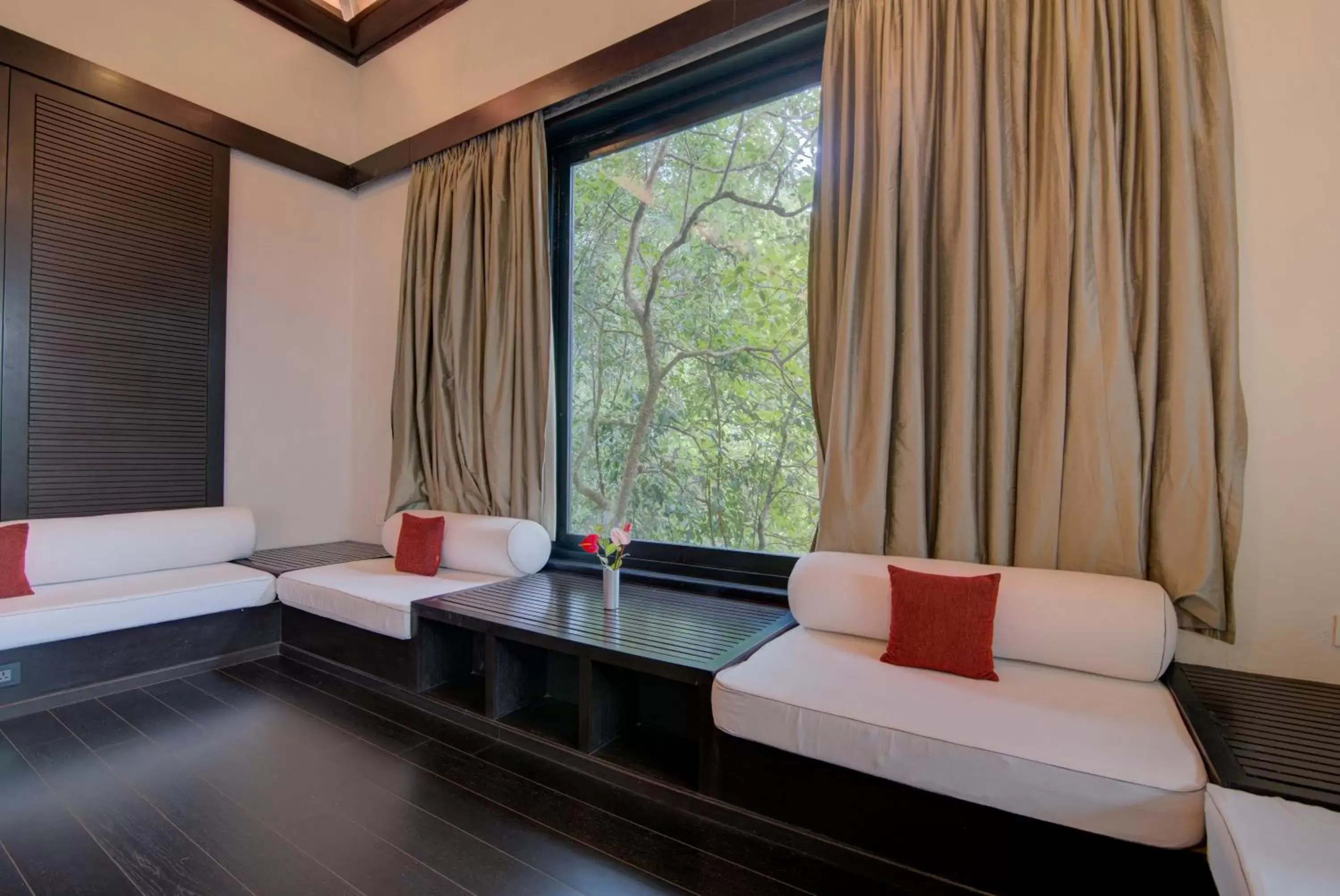 Living room, Seating Area in Taj Madikeri Resort & Spa Coorg