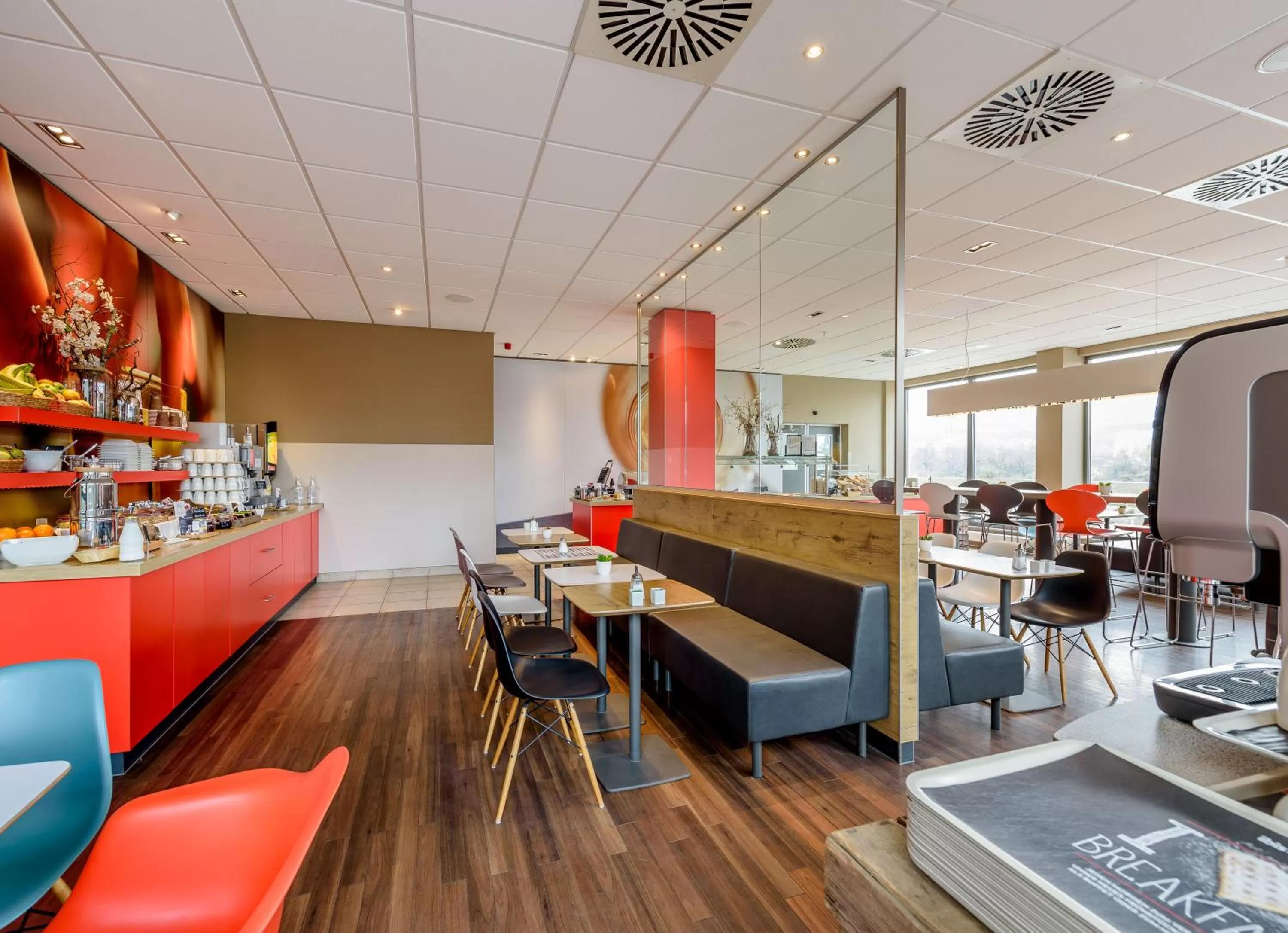 Restaurant/places to eat in ibis Hotel Würzburg City