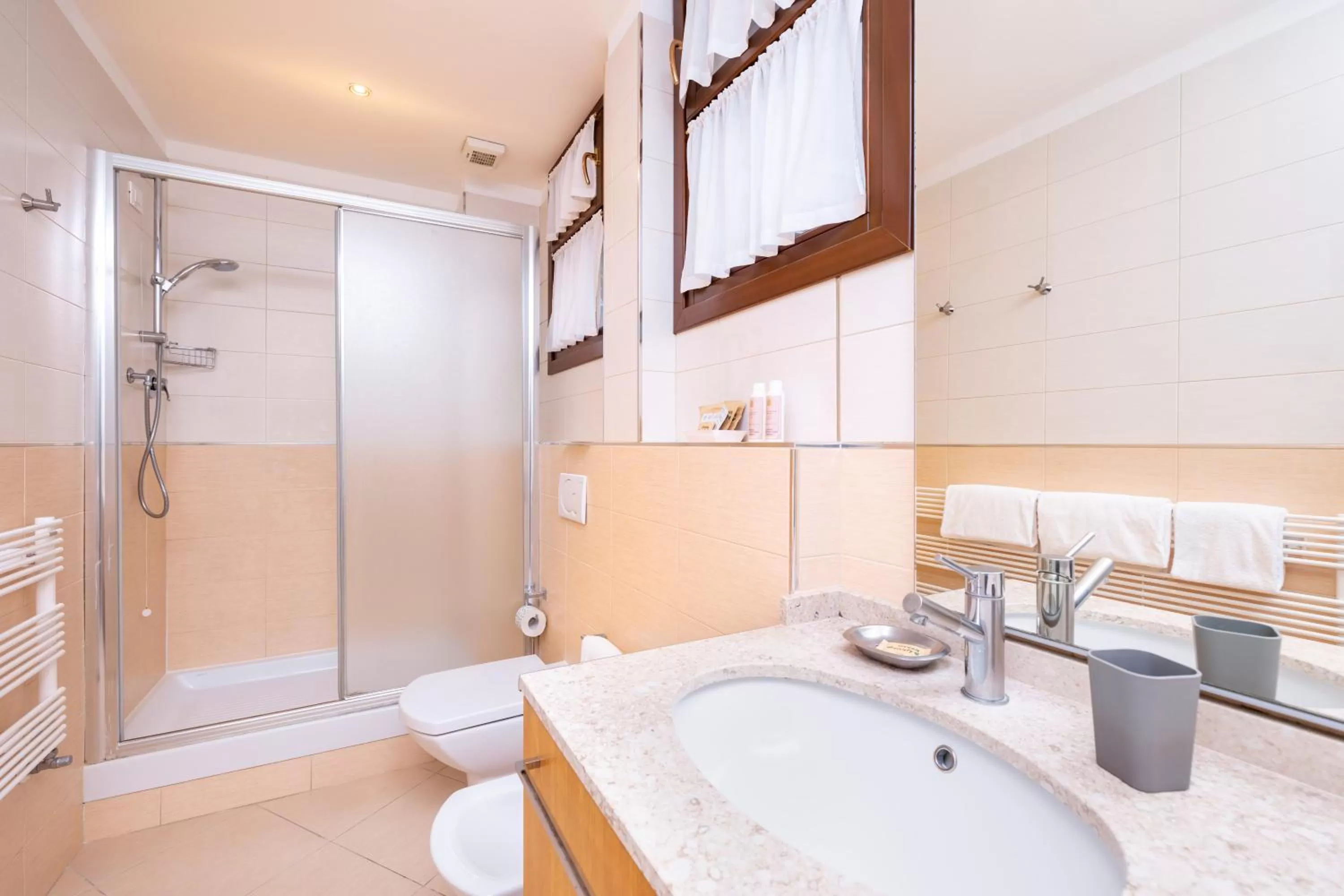 Bathroom in Residence Ca' Foscolo