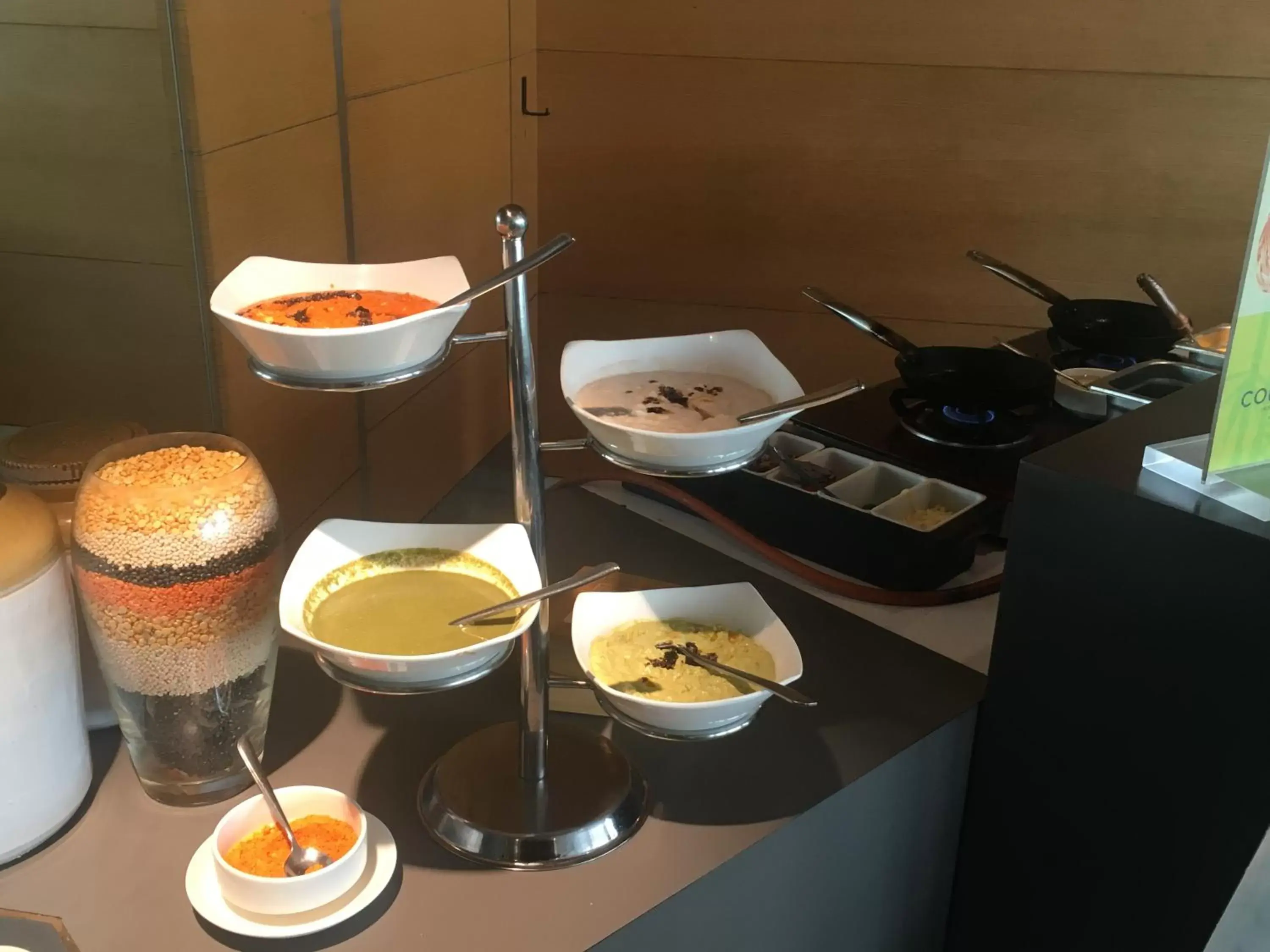 Buffet breakfast in Country Inn & Suites By Radisson Navi Mumbai