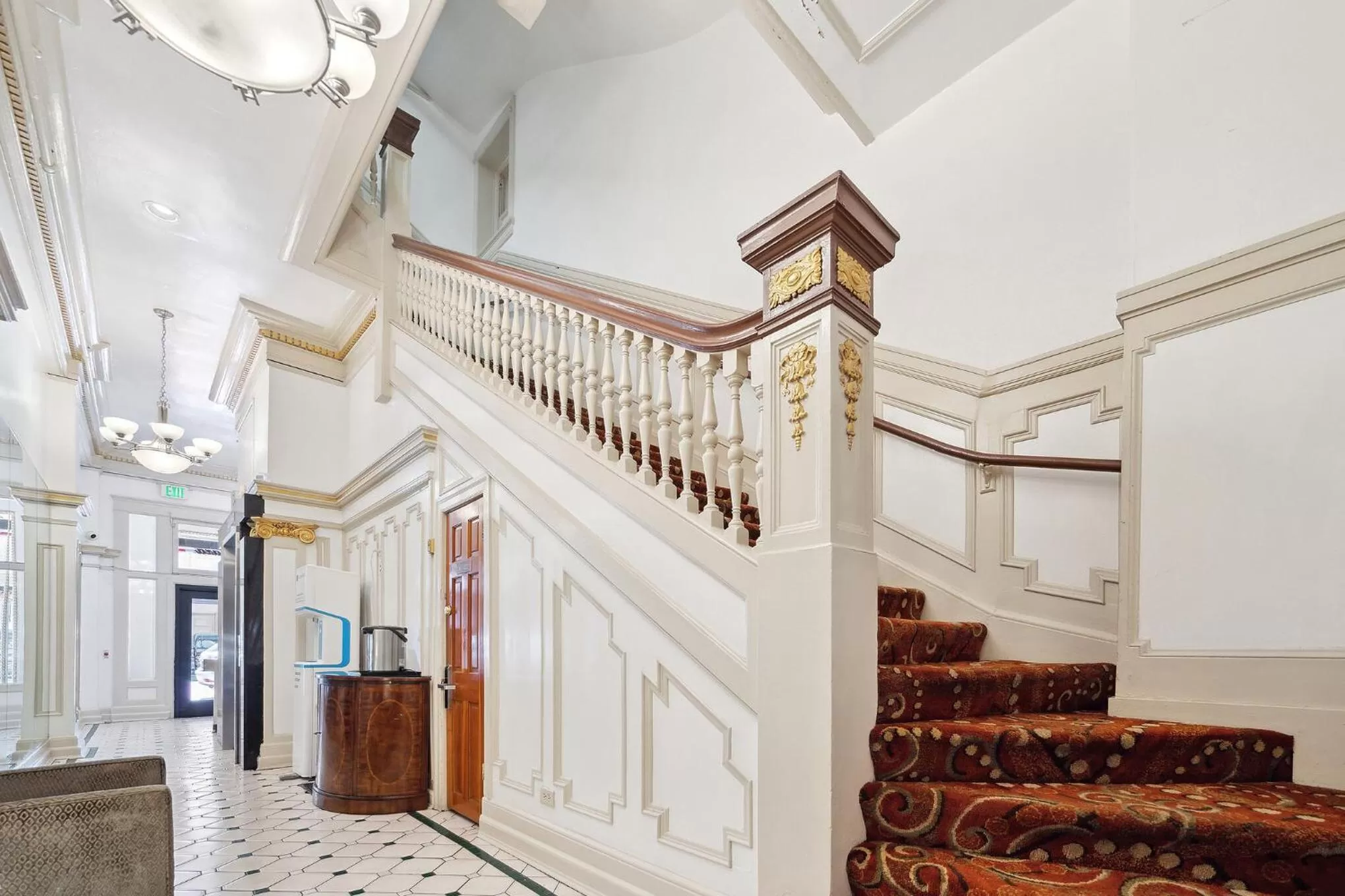Lobby or reception in Union Square Plaza Hotel