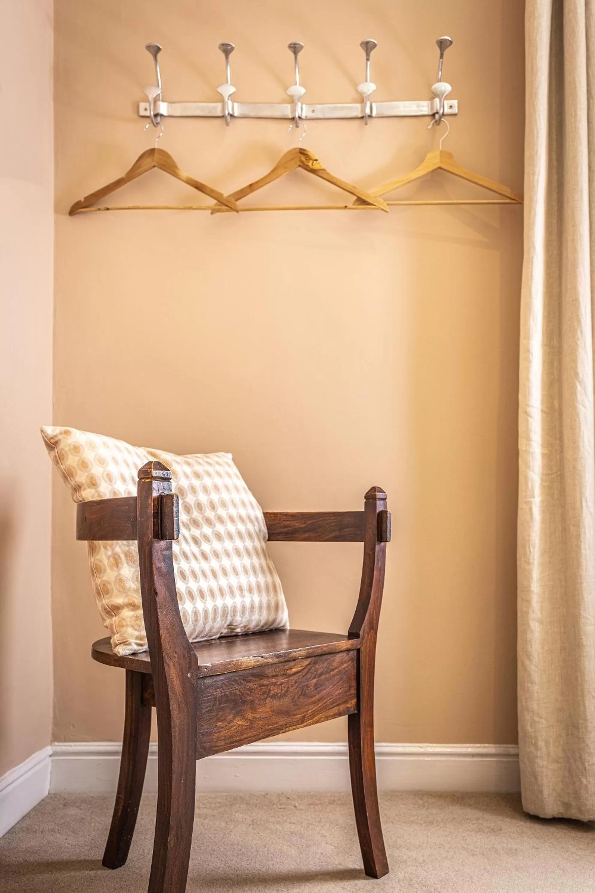 Bed in The Black Lion, Long Melford