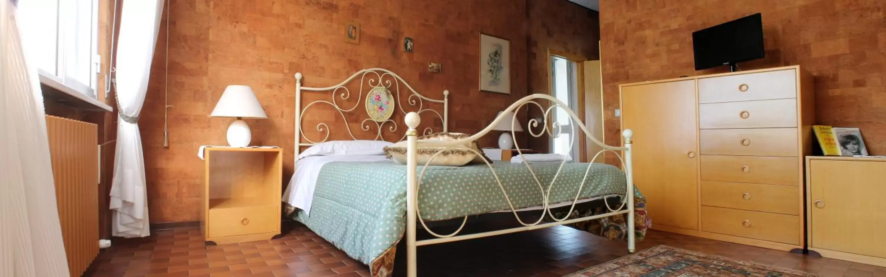 Photo of the whole room, Bed in Al Villino del Sole