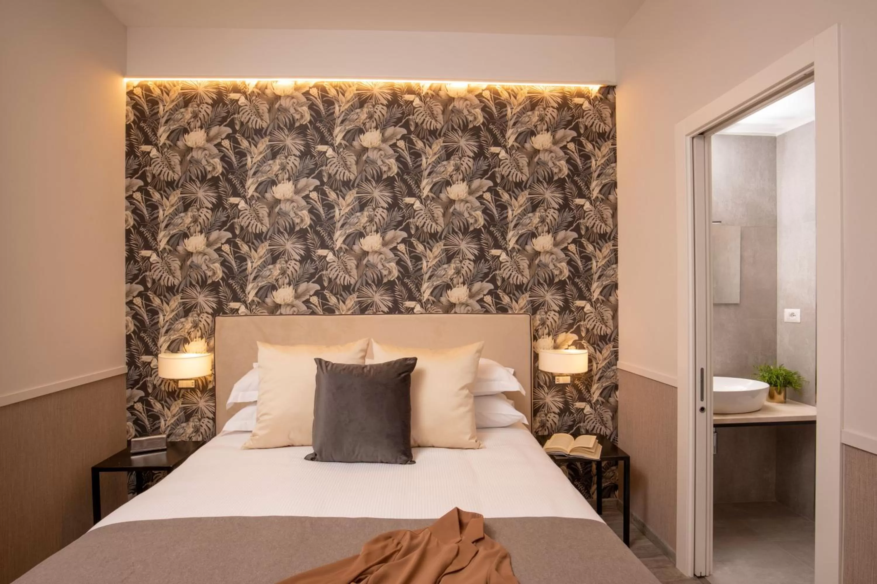 Bed in Sophie Terrace Hotel