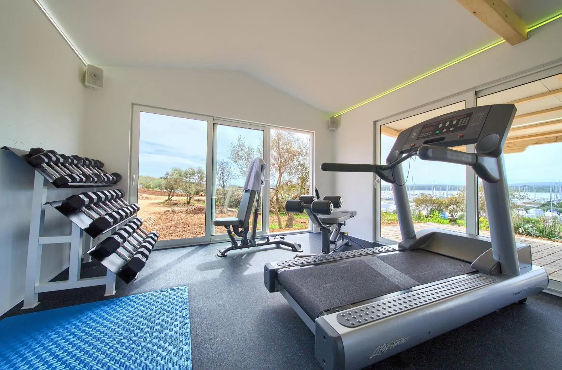 Fitness centre/facilities, Fitness Center/Facilities in Hotel Kanajt