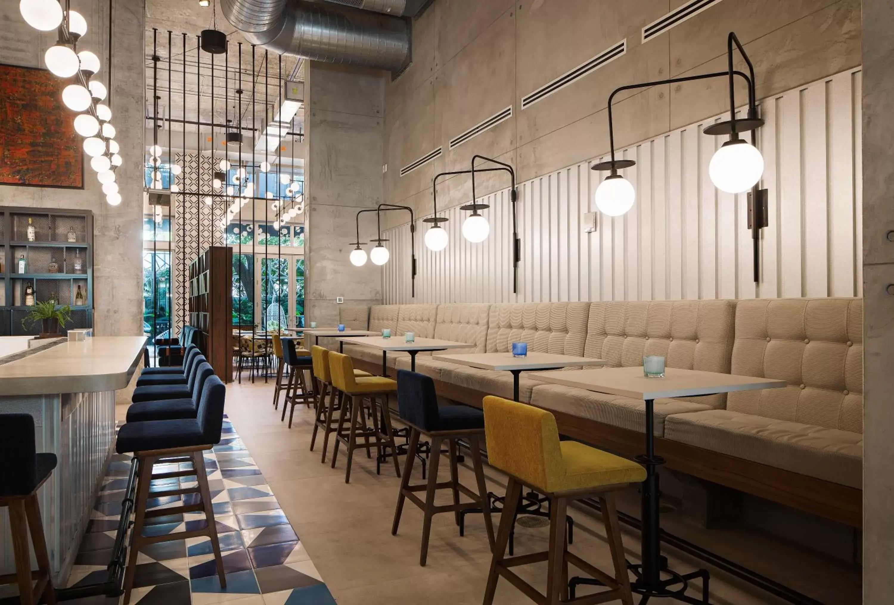 Lounge or bar, Restaurant/Places to Eat in Hotel Indigo Miami Brickell, an IHG Hotel