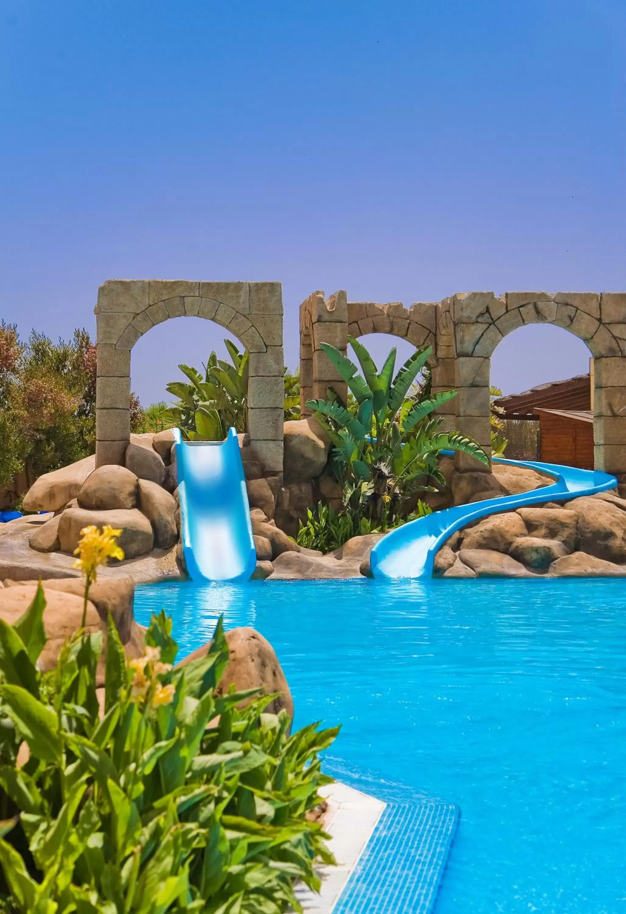 Swimming Pool in Playacanela Hotel