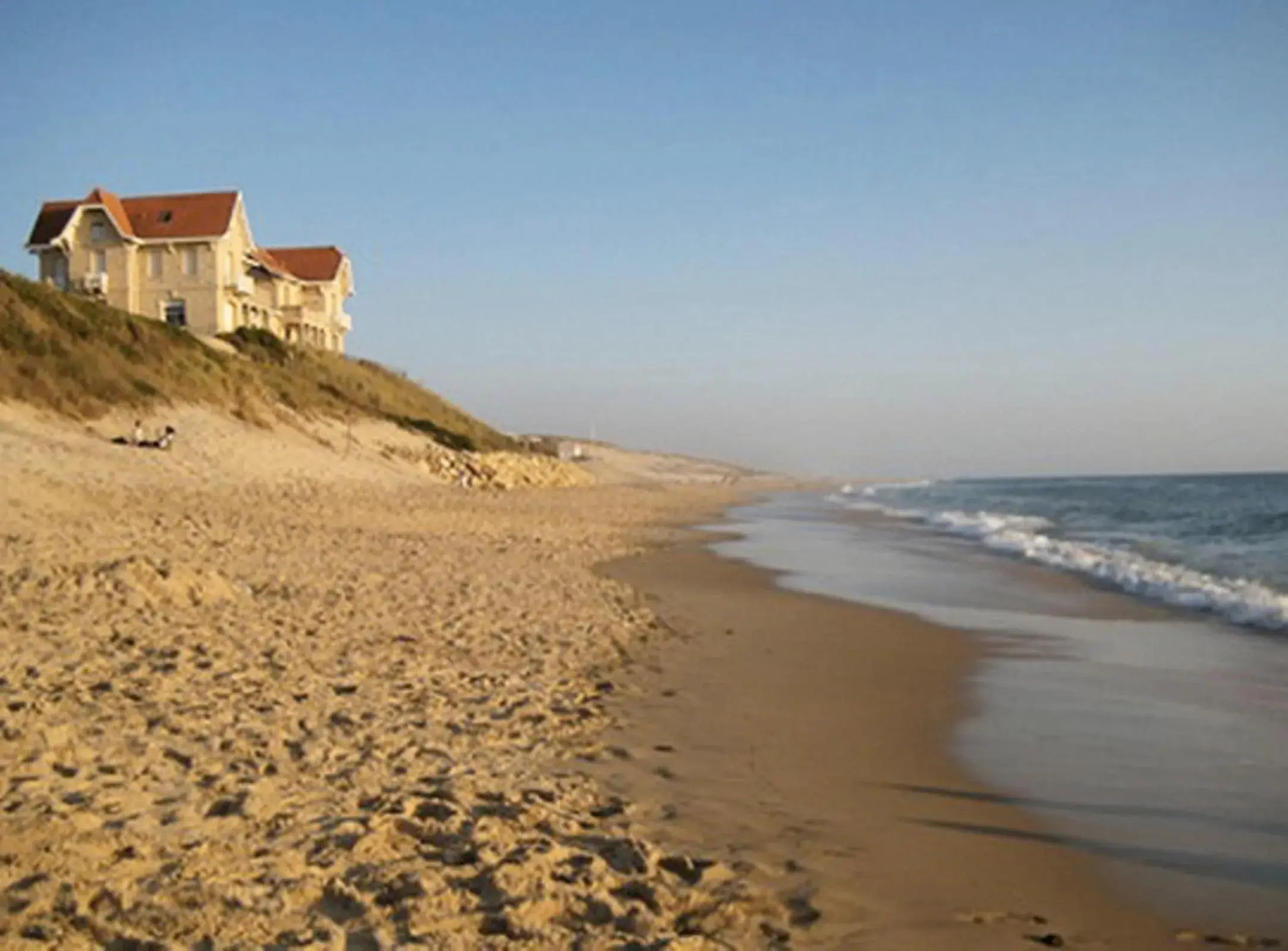 Area and facilities, Beach in Logis Hôtel Le Relais