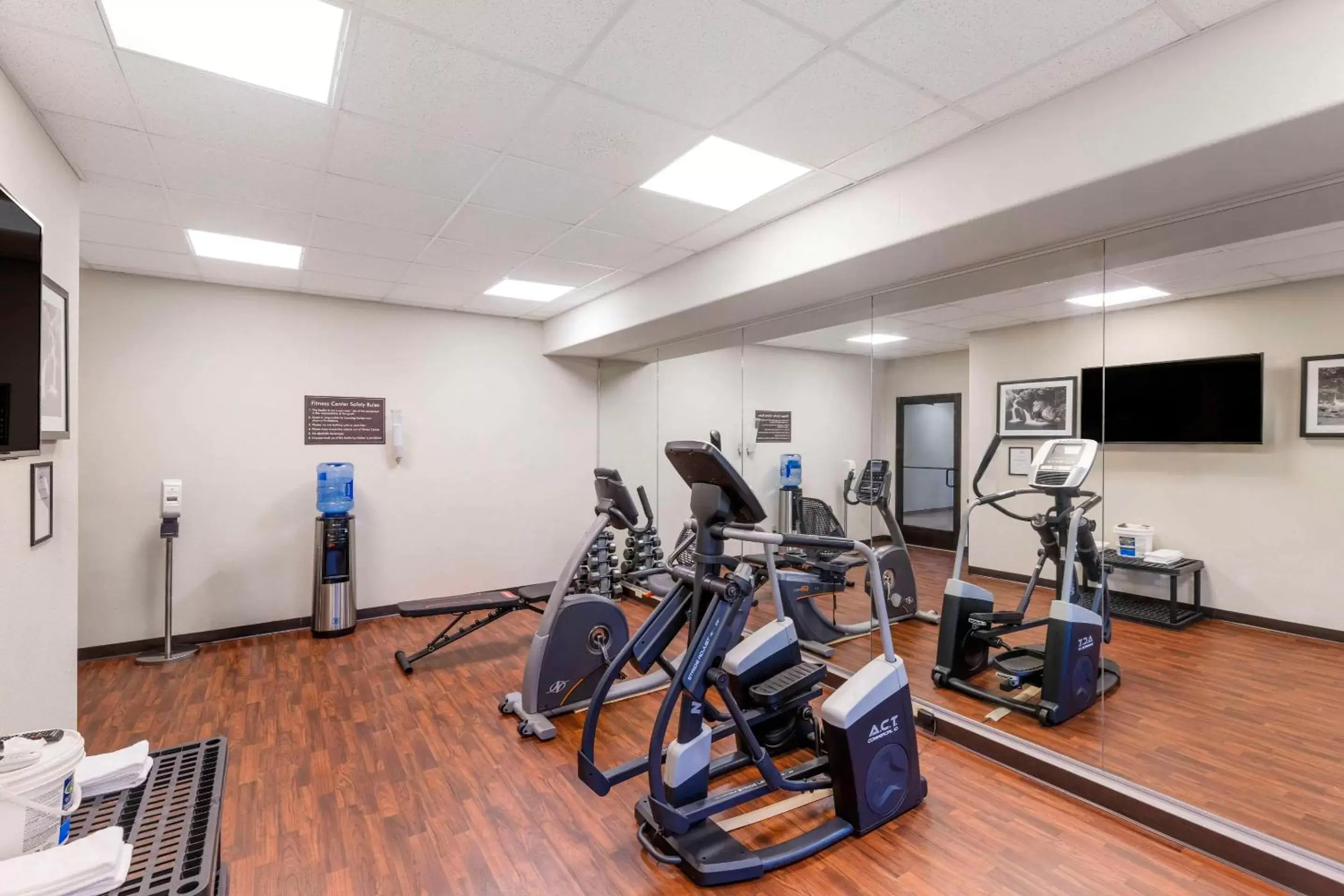 Fitness centre/facilities, Fitness Center/Facilities in Sleep Inn & Suites Carlsbad Caverns Area