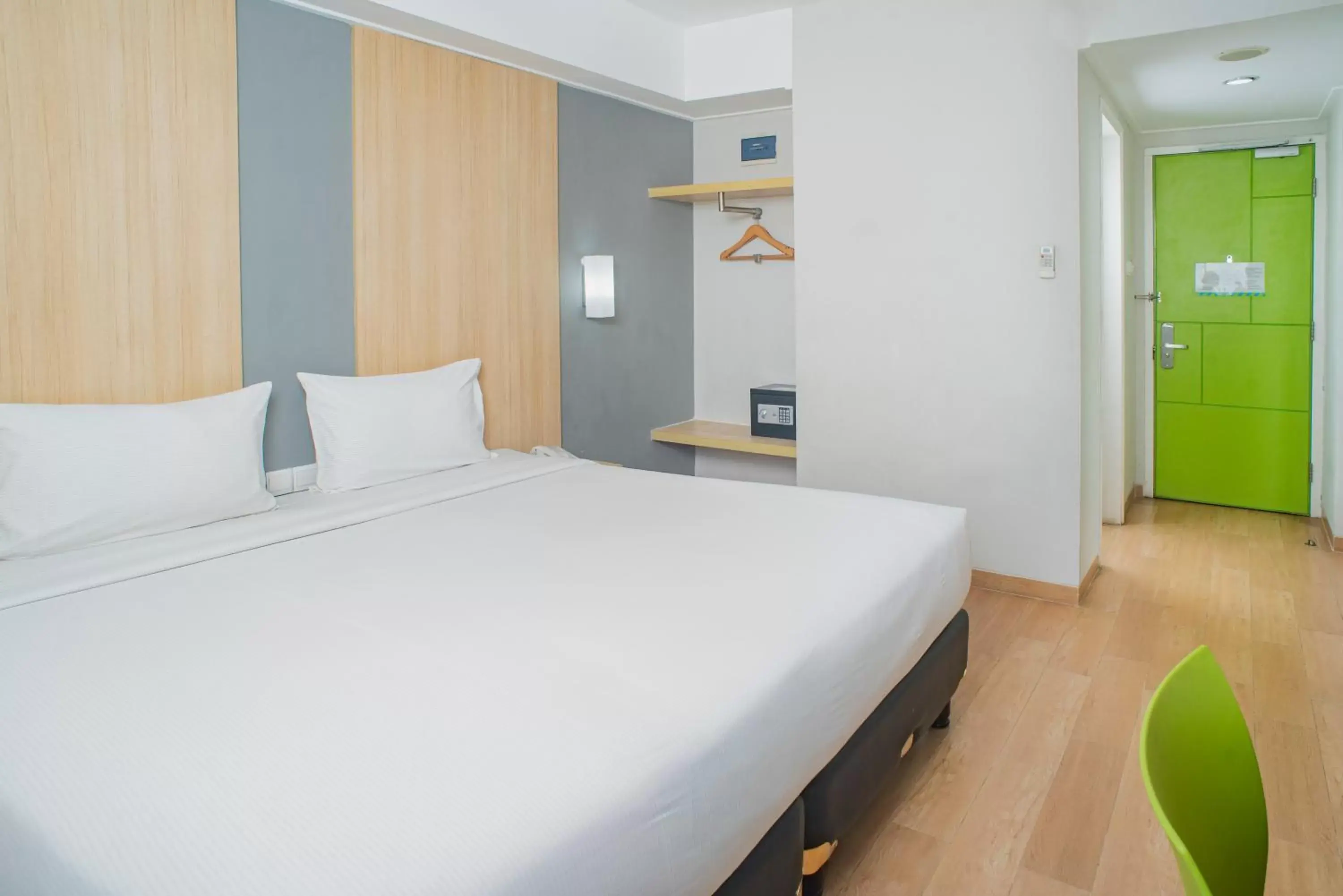 Bed in Hotel Citradream Bintaro Bed in Hotel Citradream Bintaro