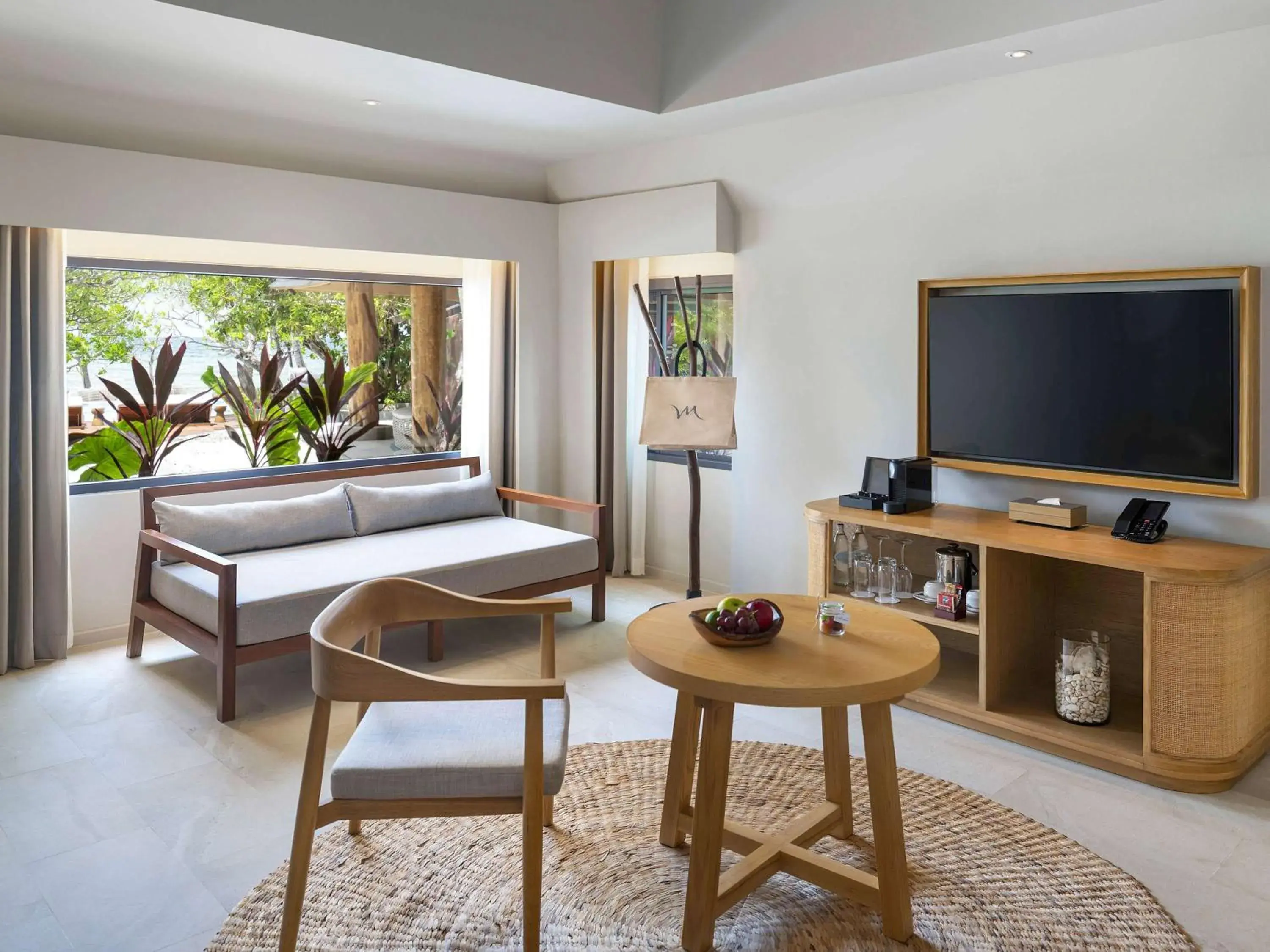 Bedroom, Seating Area in Mercure Rayong Lomtalay Villas & Resort