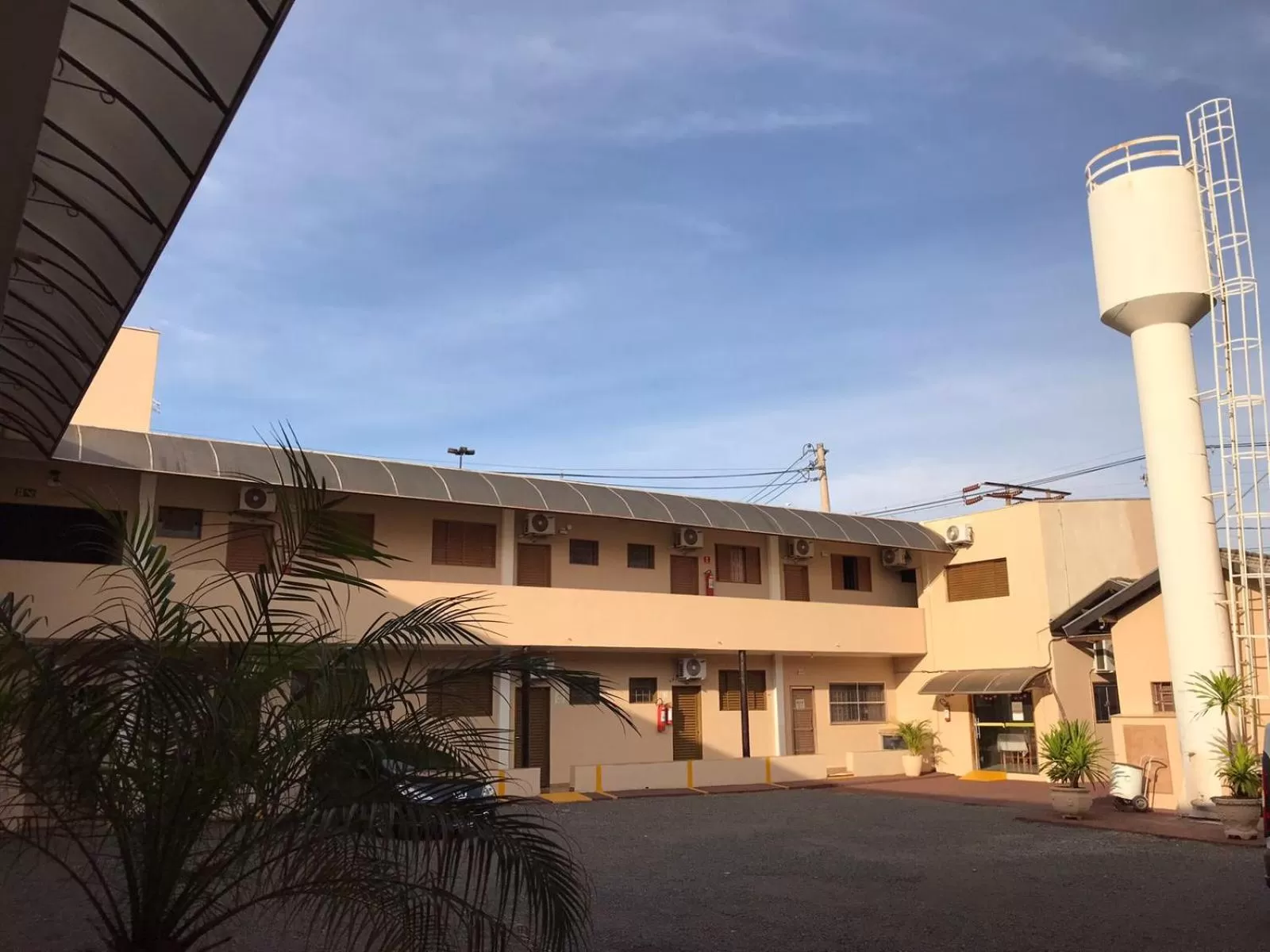 Property building in Hotel Portela III - Aprox 600m do Thermas dos Laranjais e Hot Beach