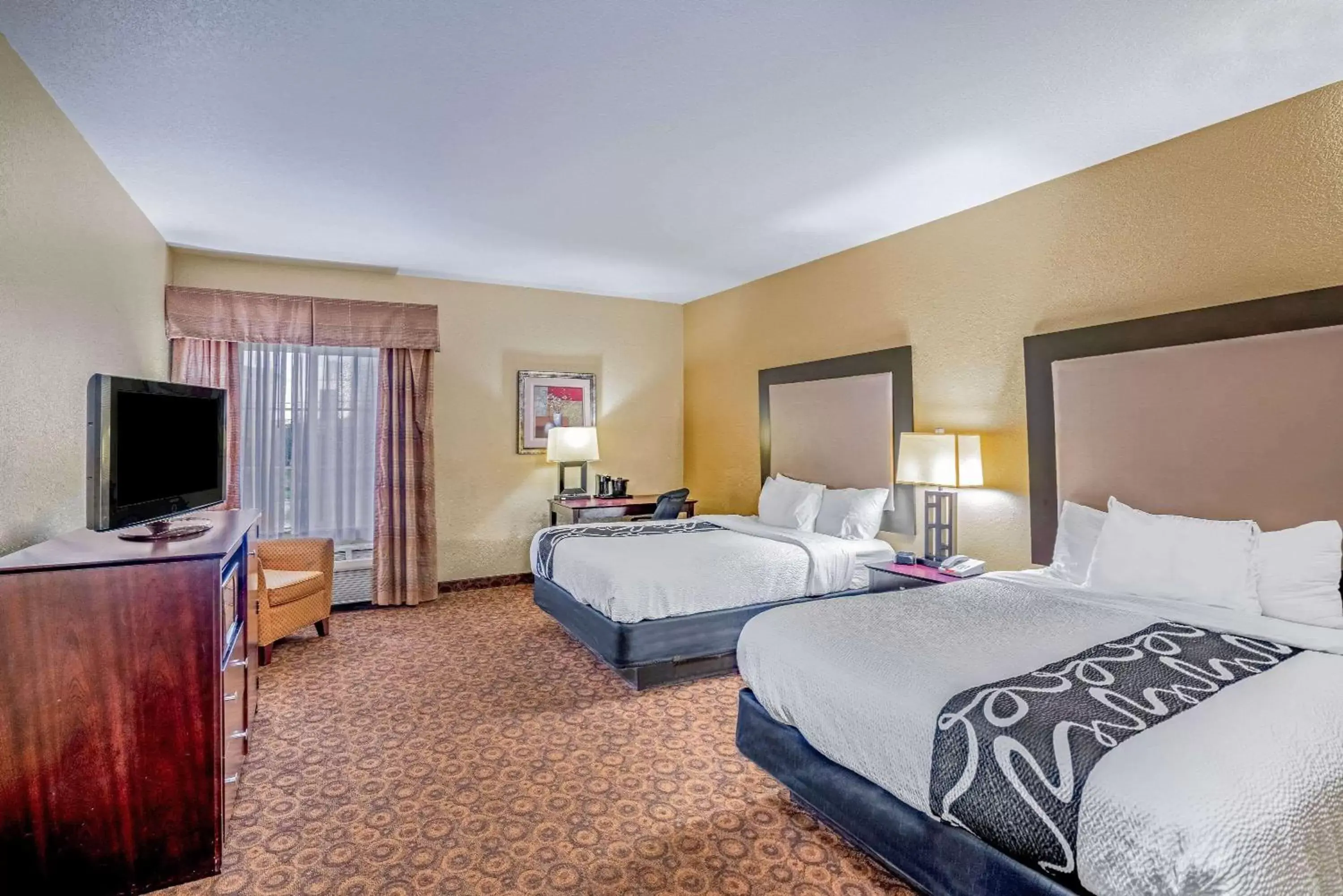 Queen Room with Two Queen Beds - Mobility Access/Non-Smoking in La Quinta by Wyndham Vicksburg