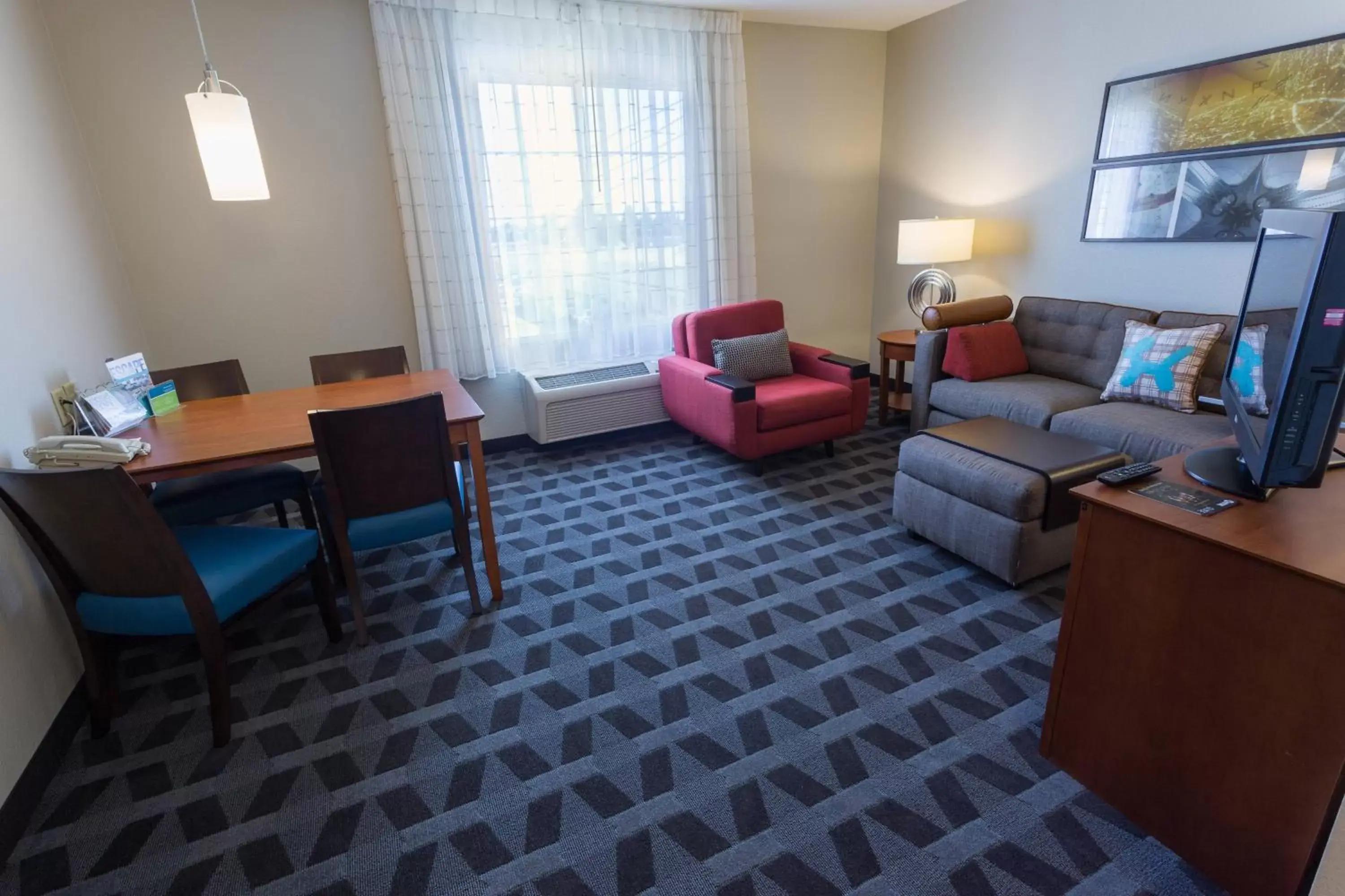 Living room, Seating Area in TownePlace Suites Sunnyvale Mountain View