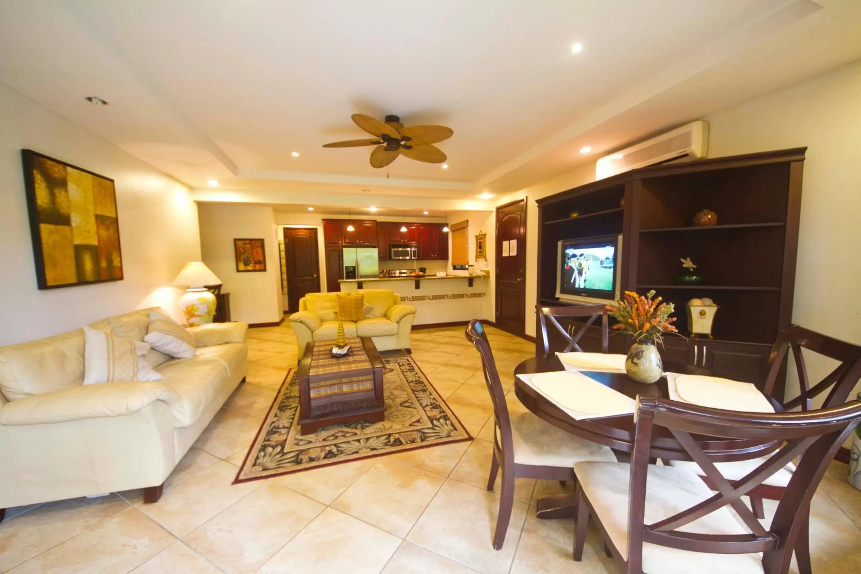 Living room, Seating Area in Monte Carlo Luxury Condominiums