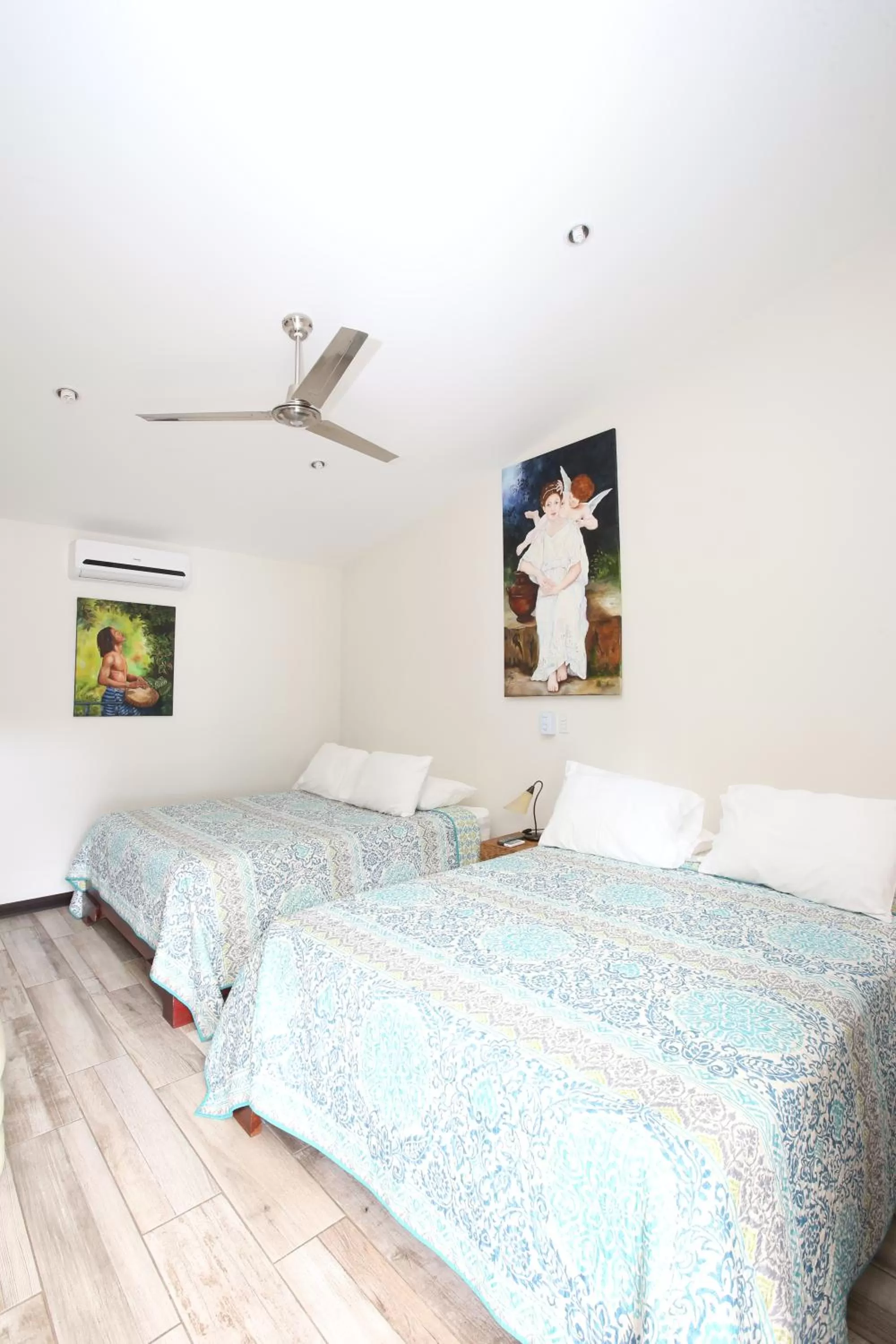 Photo of the whole room, Bed in Casa María Aeropuerto B&B