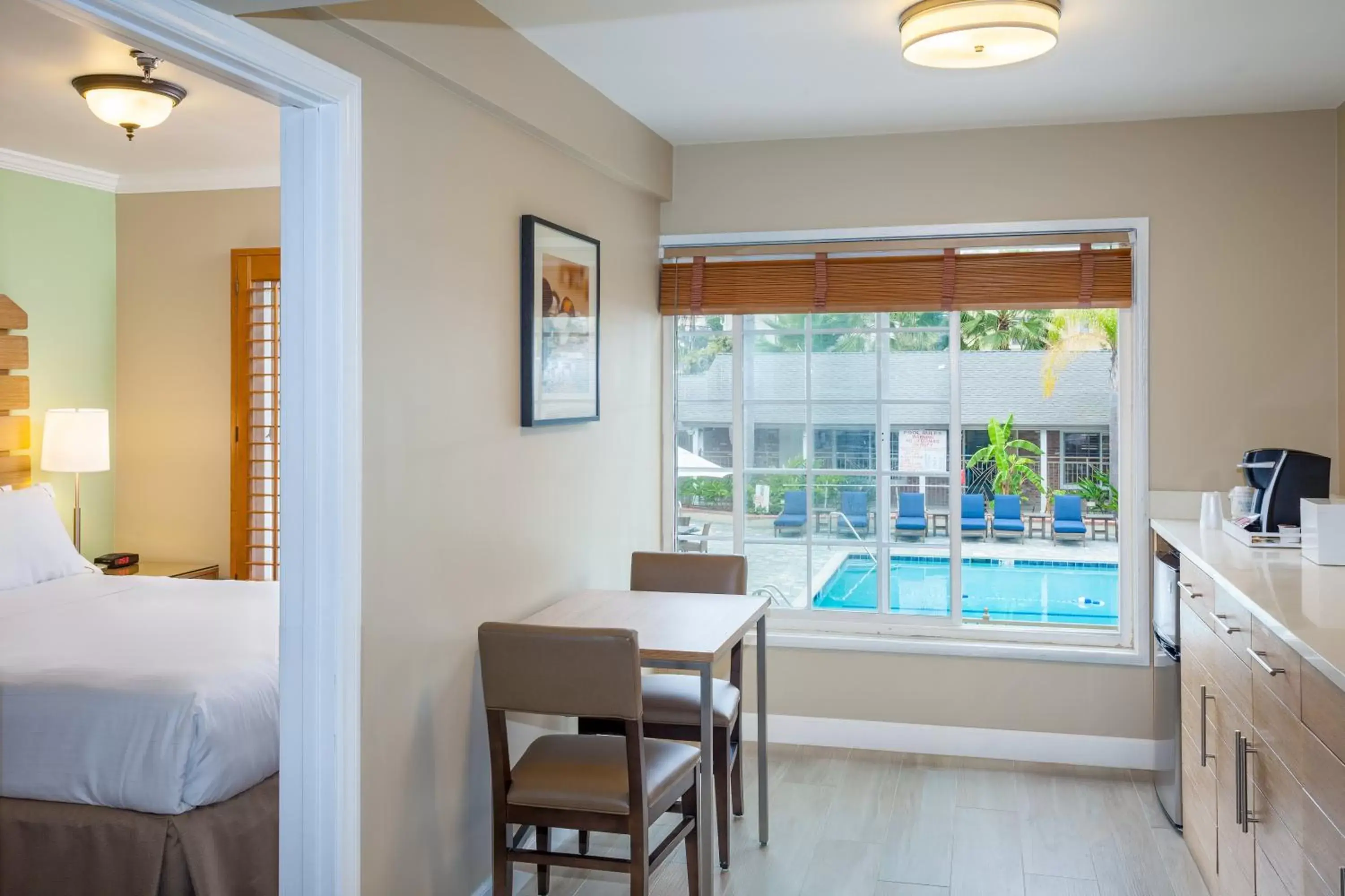 Photo of the whole room, Pool View in Holiday Inn Express and Suites La Jolla - Windansea Beach, and IHG Hotel